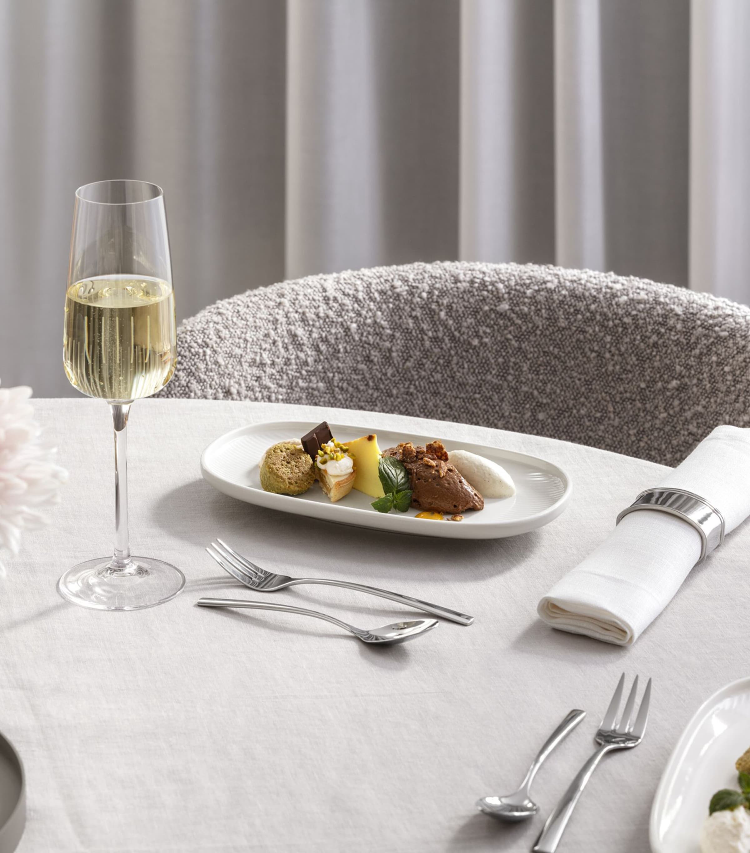 Set of 4 Crystal Afina Champagne Glasses (120ml) CLEAR Image 3