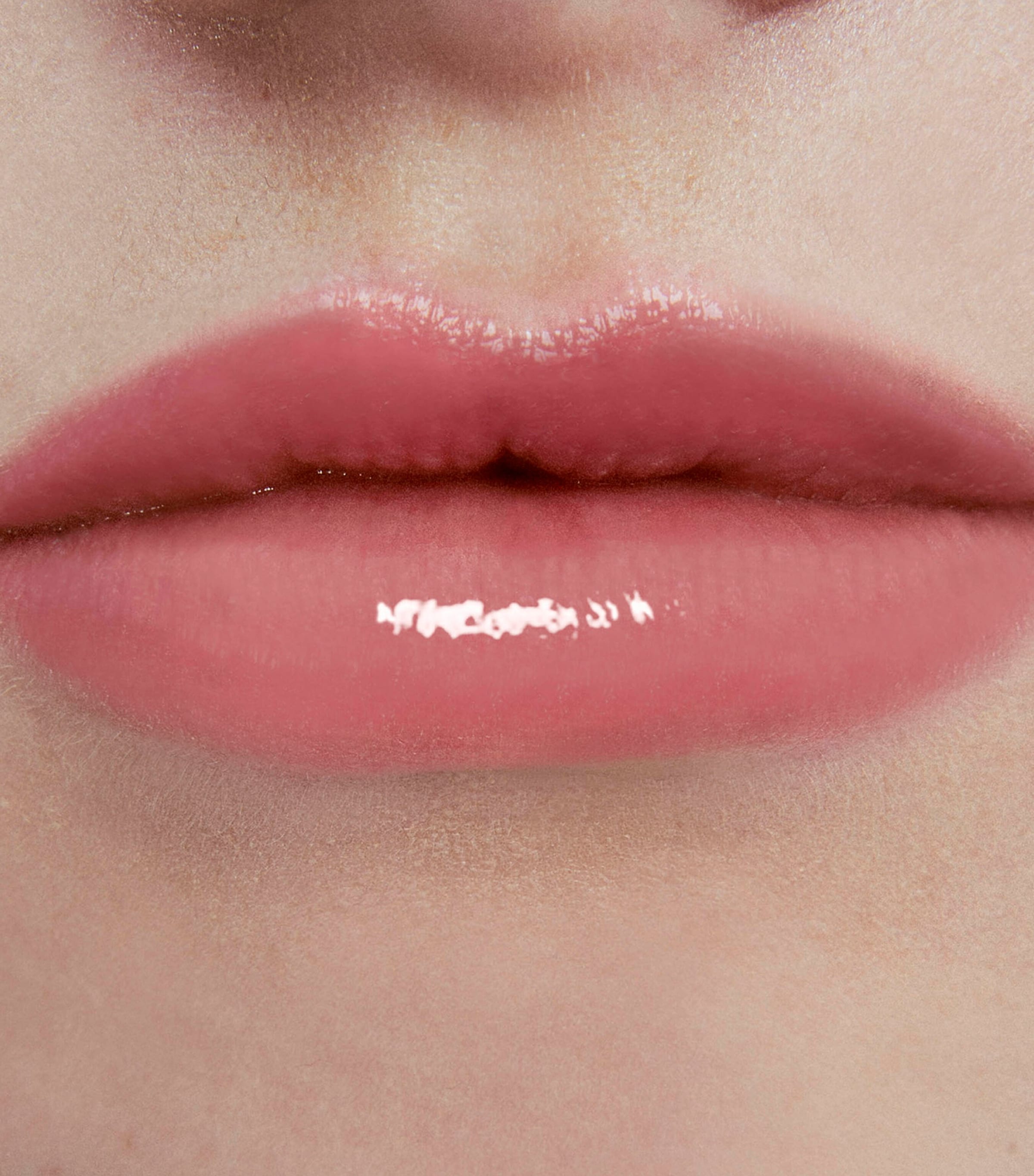 Loveshine Candy Glow Lip Balm ROSEWOOD BLUSH Image 2