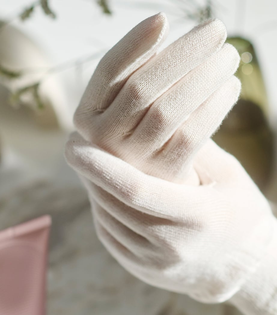 Cellular Performance Treatment Gloves NO COLOUR Image 2