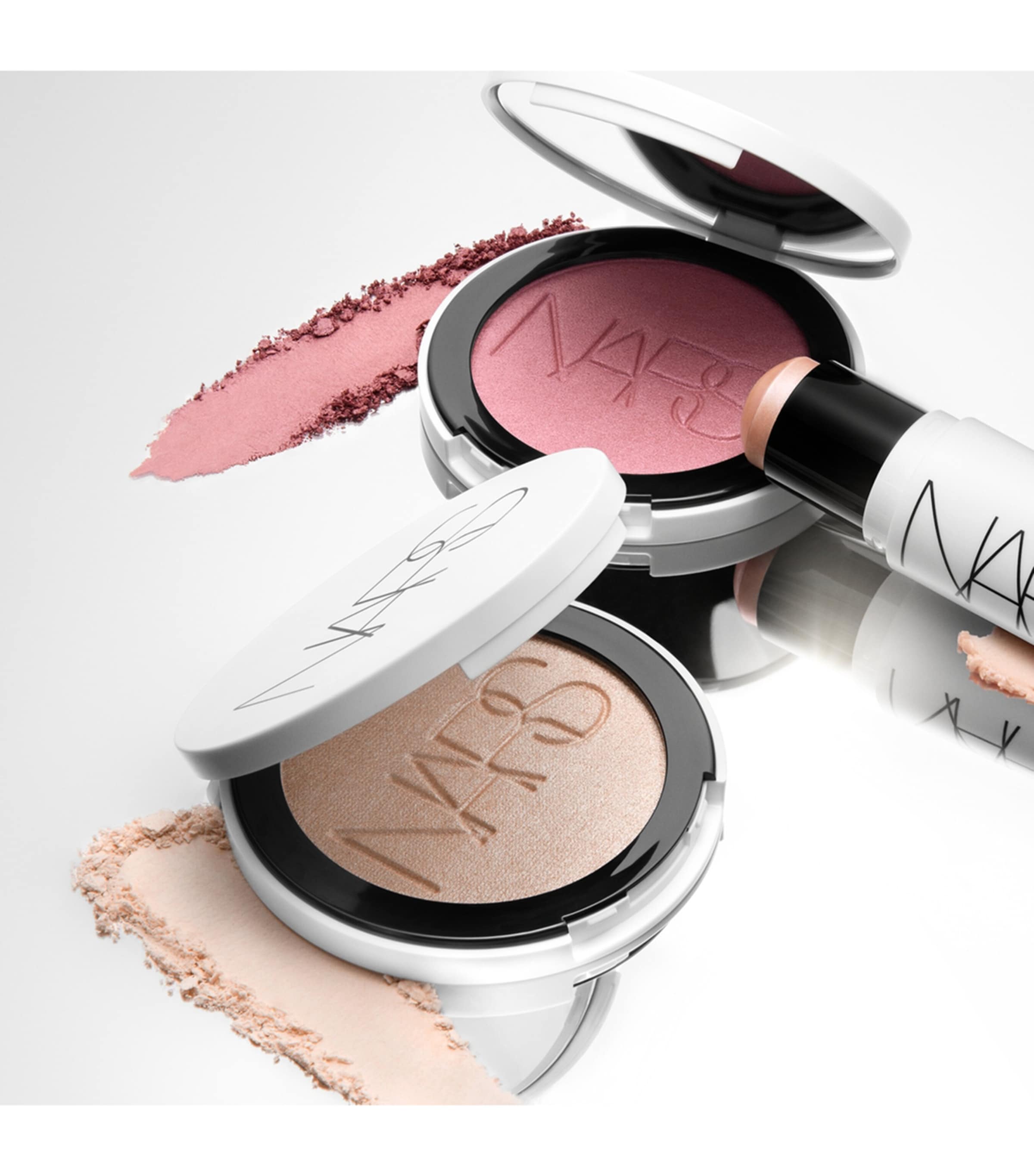 NARS Light Reflecting Luminizing Stick Moonlit Image 8
