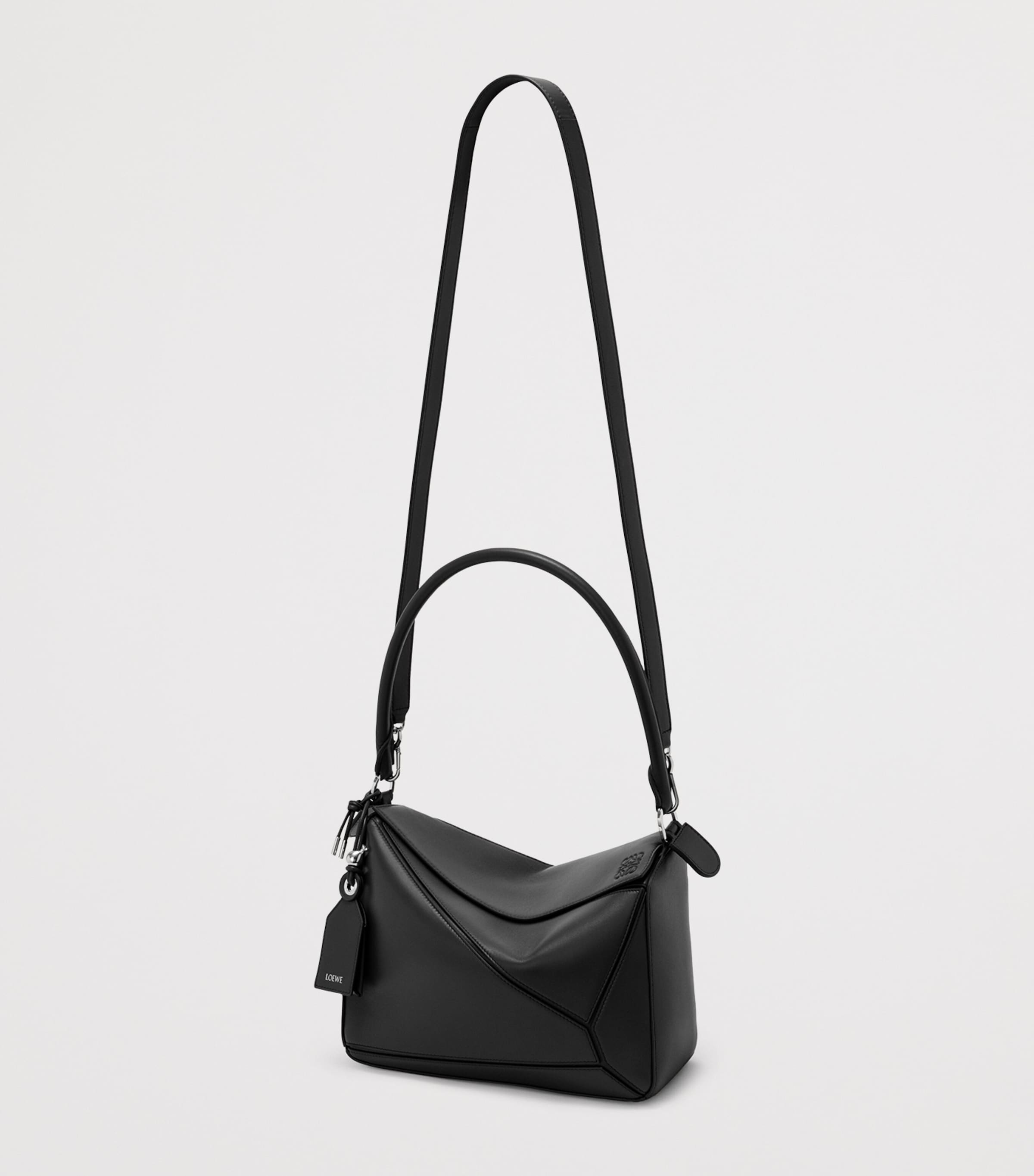 LOEWE Womens Medium Leather Featherlight Puzzle Top-Handle Bag Black Image 6