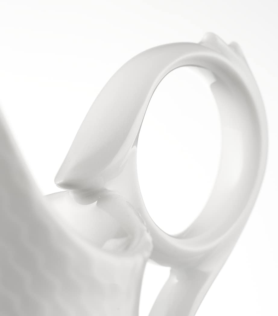 Waves Relief Creamer WHITE Image 4