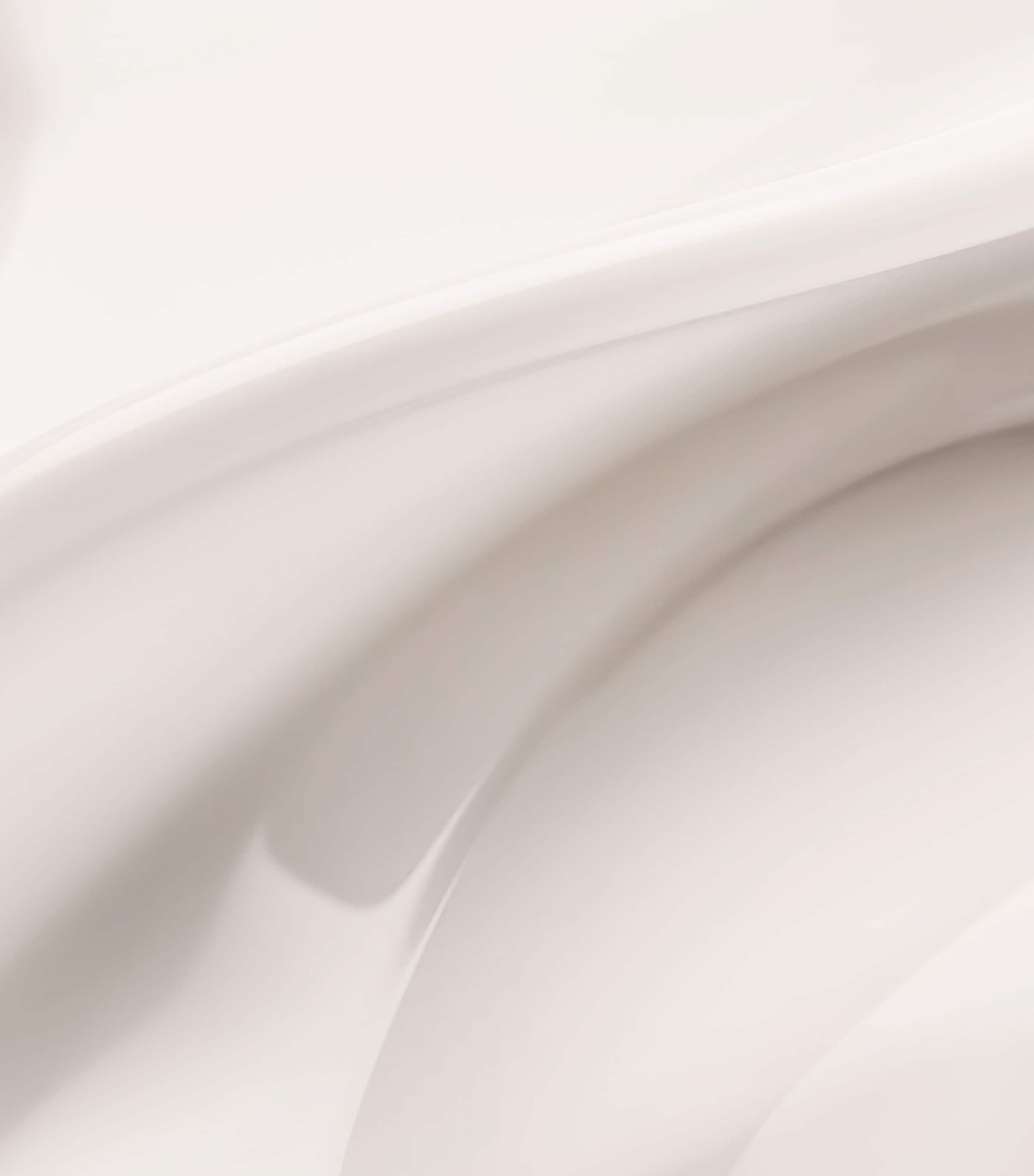 TOM FORD Serum Concentrate (20ml) Image 2