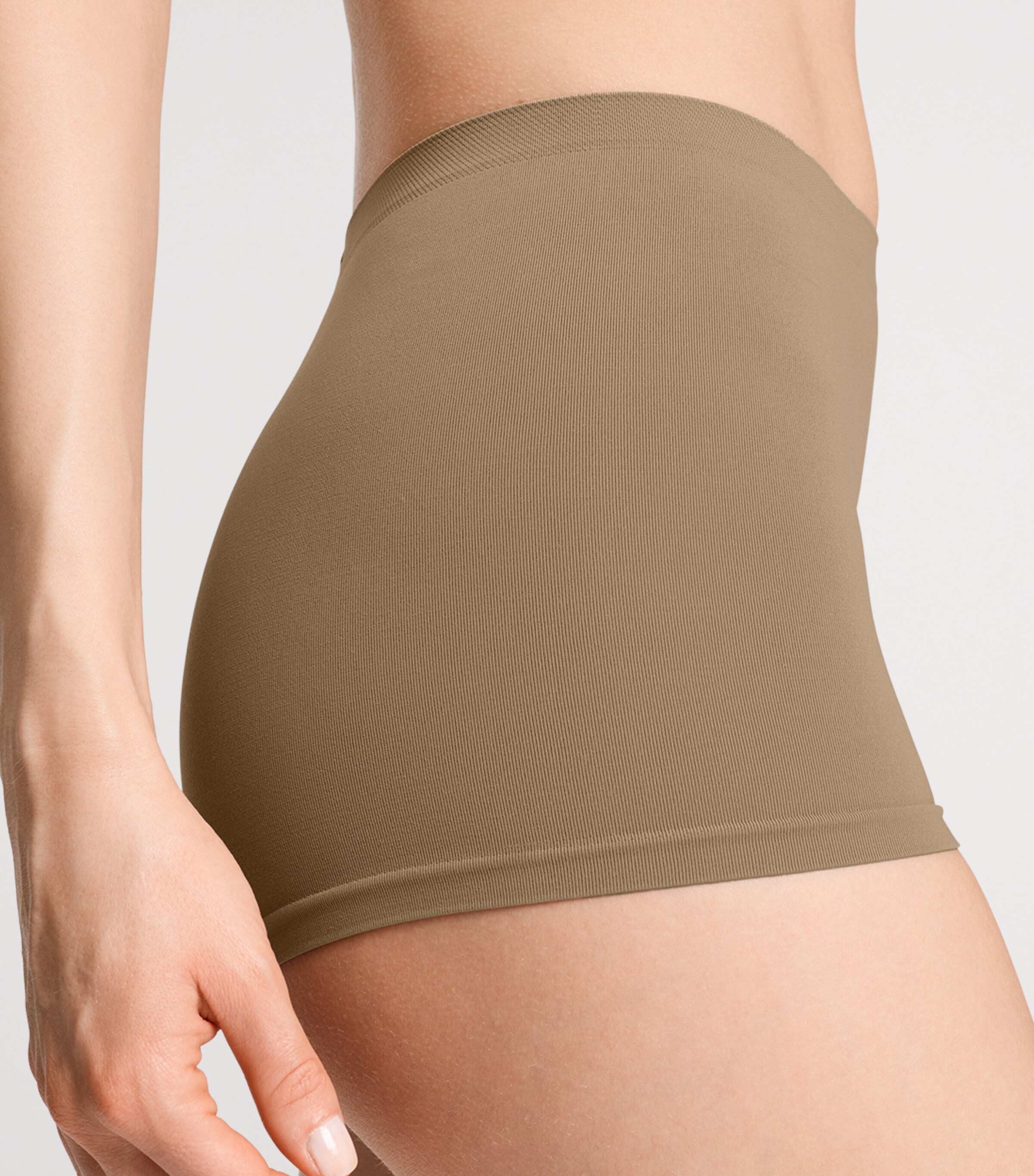Hanro Womens Touch Feeling Boy Shorts Suede Camel Image 6