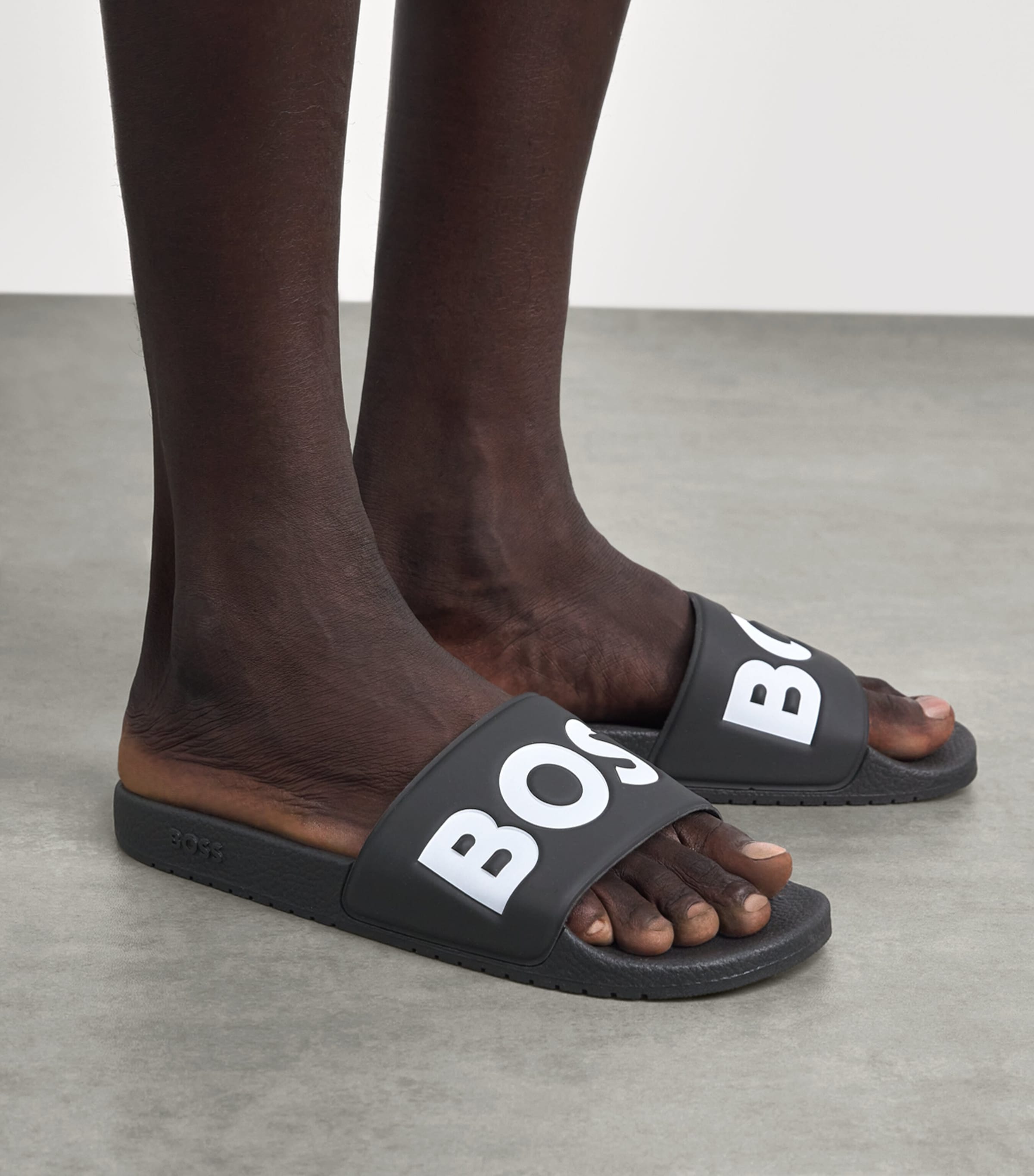 BOSS Logo Slides Black Image 4