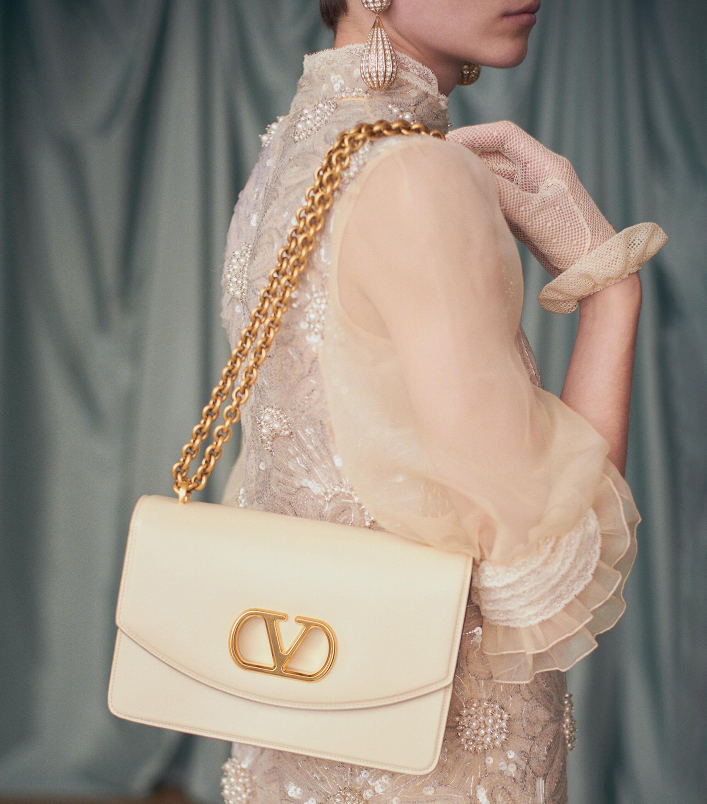 Calf Leather Vain Shoulder Bag REN Image 8