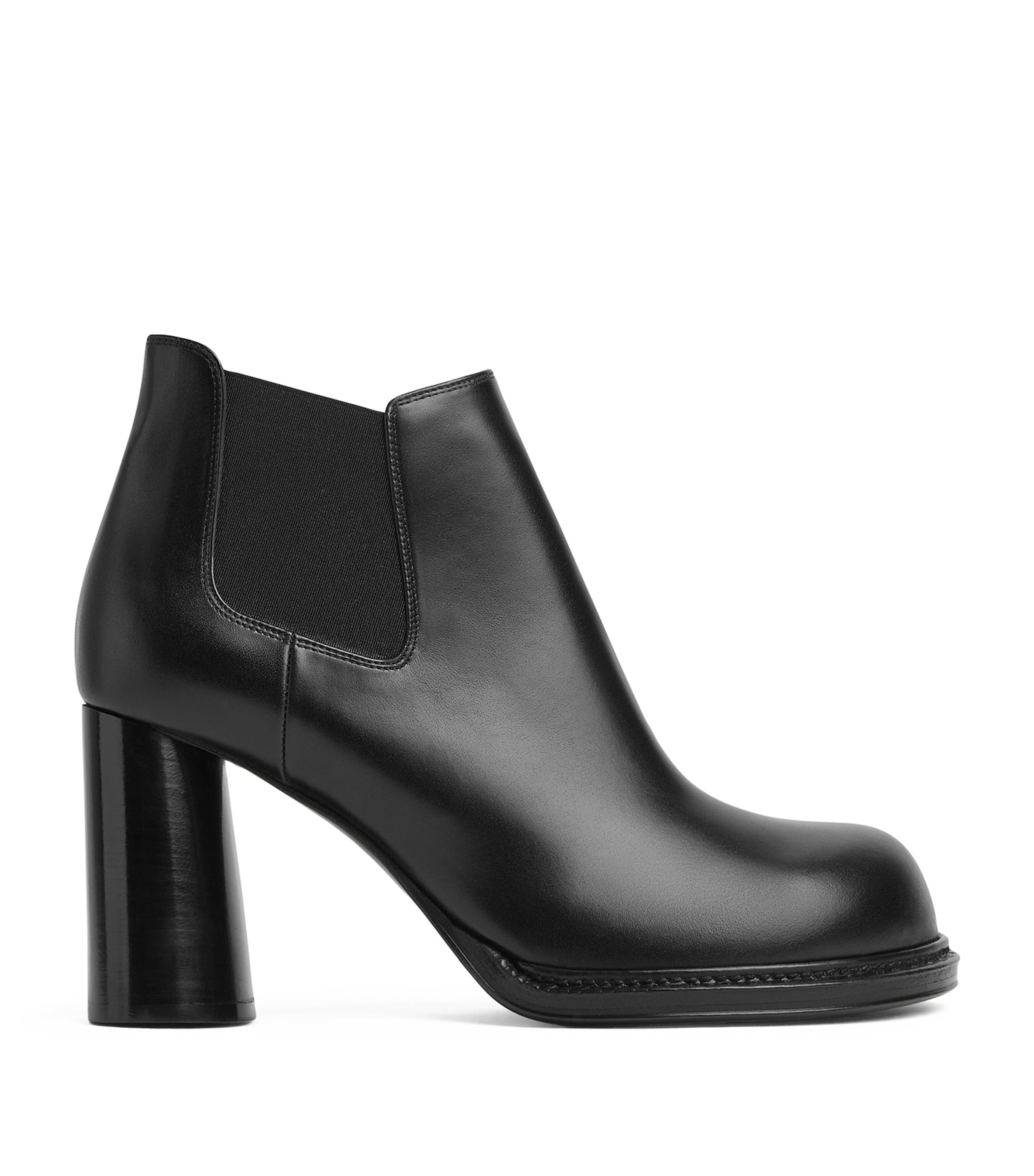 Bottega Veneta 80mm Cliff Chelsea Ankle Boots In Black