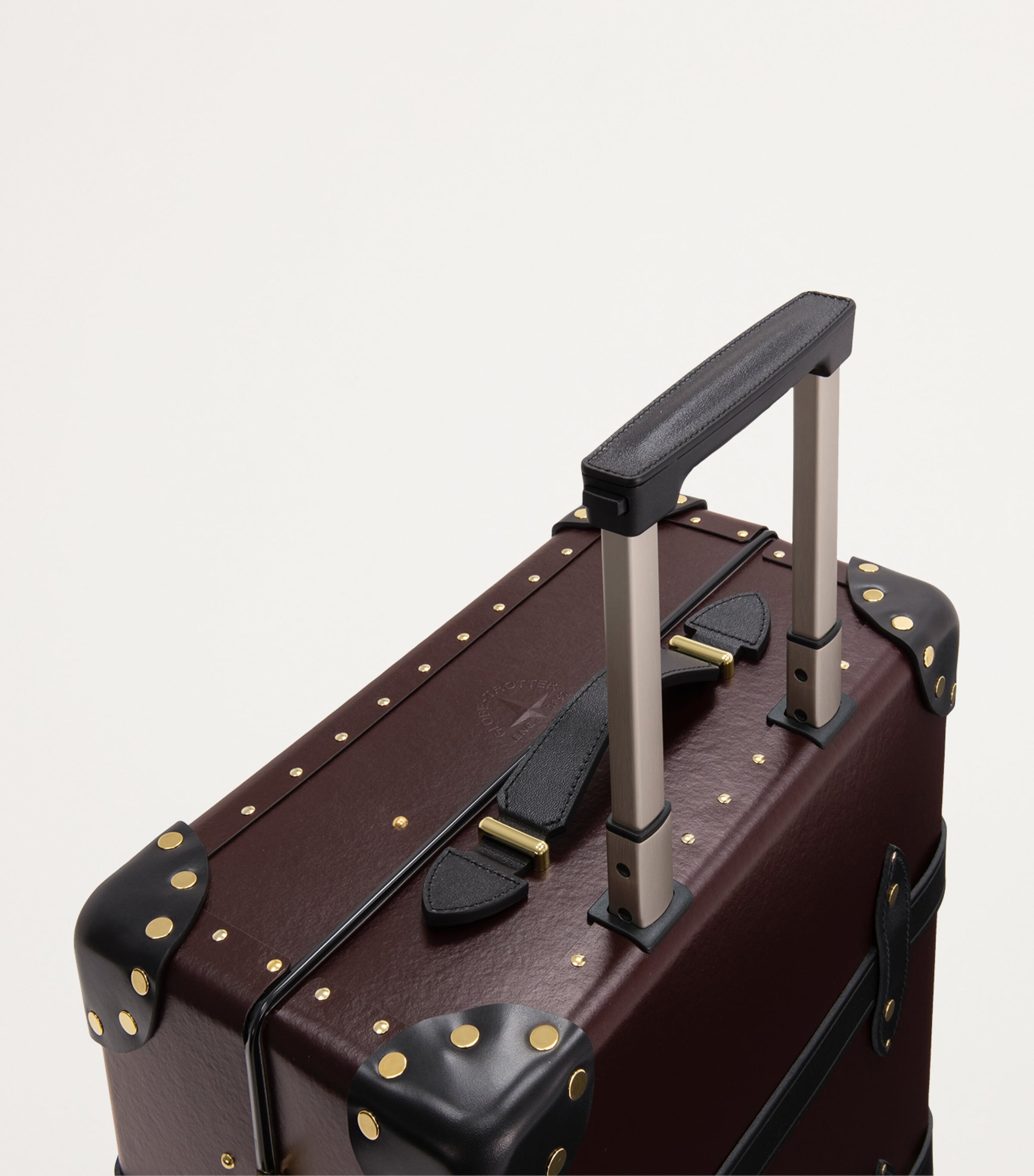 Globe-Trotter Centenary 4-Wheel Suitcase (56cm) | Harrods US