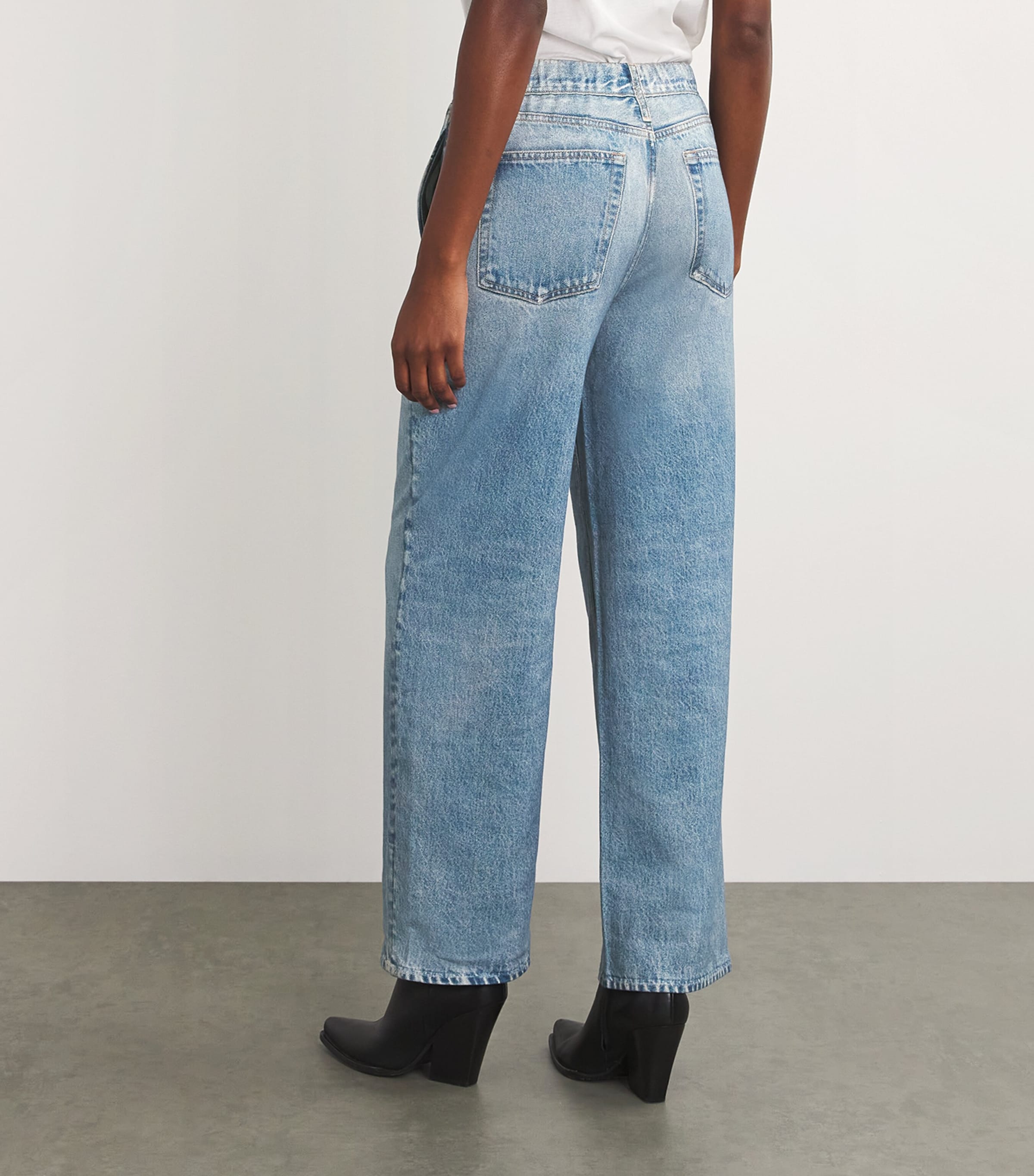 Miramar Wide-Leg Jeans VALENTINA Image 4
