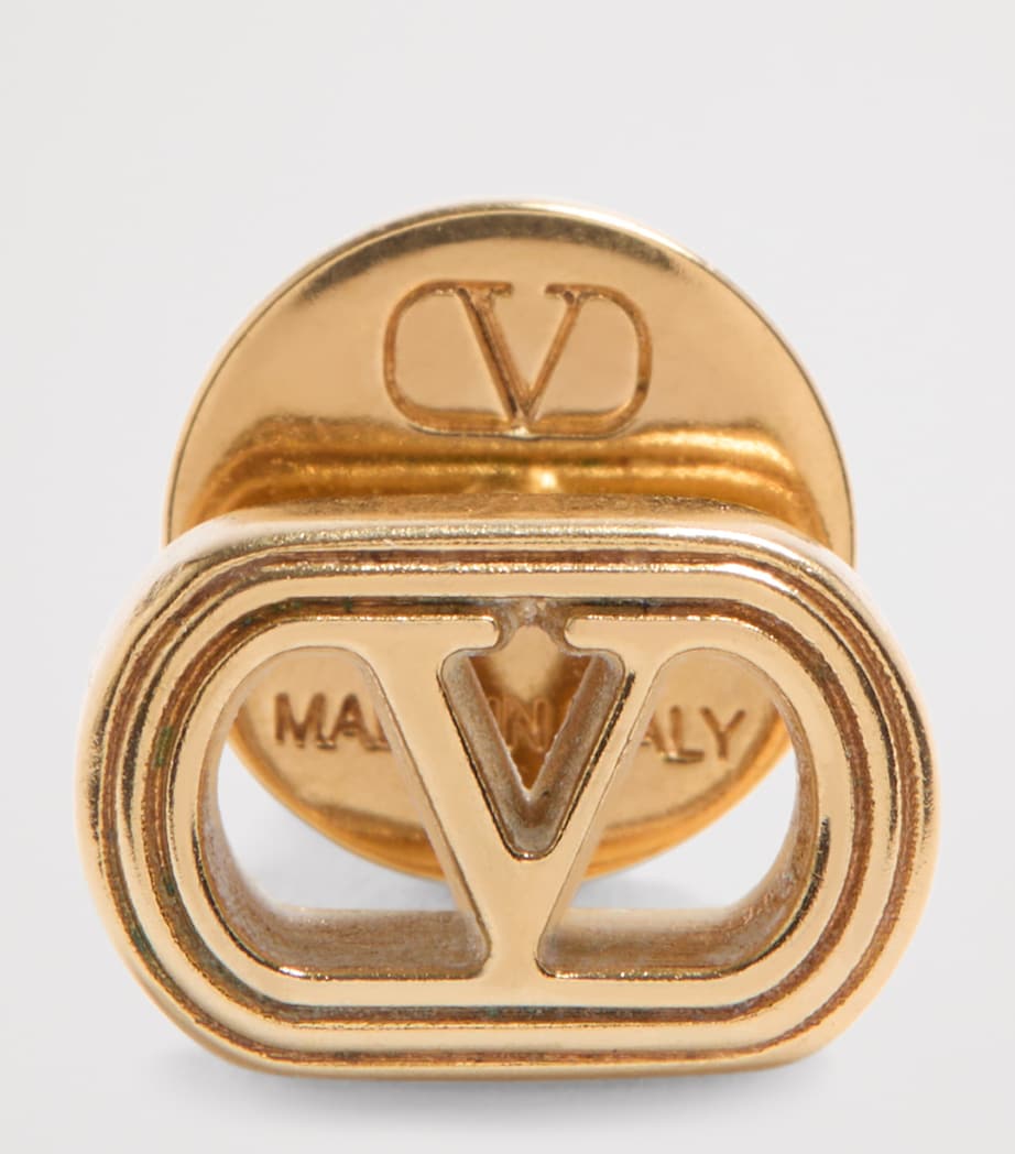 VLogo Signature Stud Earrings L01 Image 3
