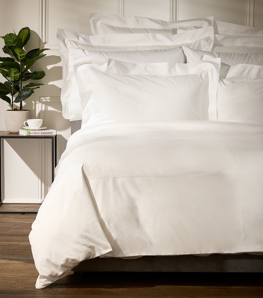 Barley King Oxford Pillowcase (50cm x 90cm) WHITE Image 1