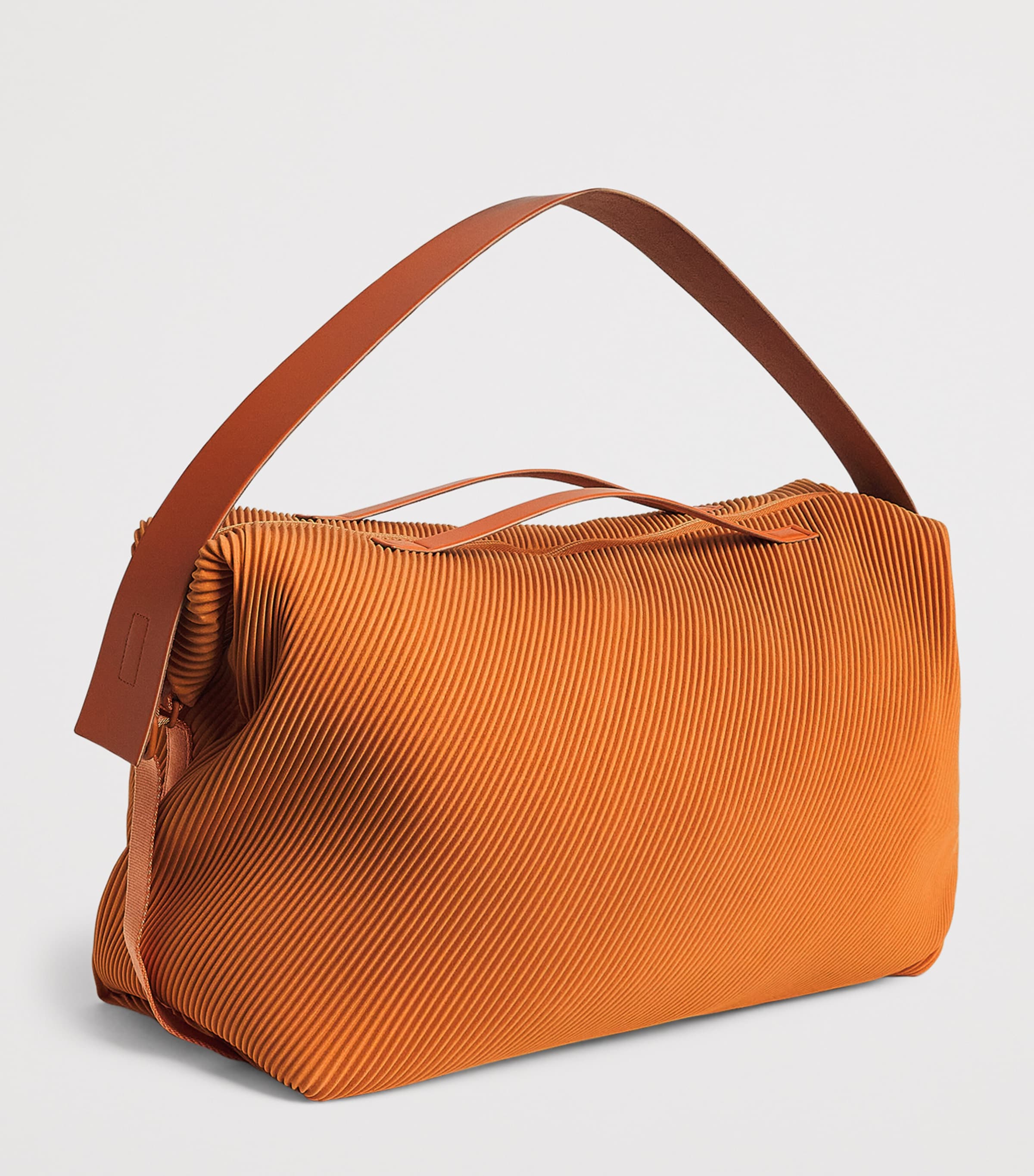 Pleated Duffle Bag 47-MANAROLA B BRWN Image 3