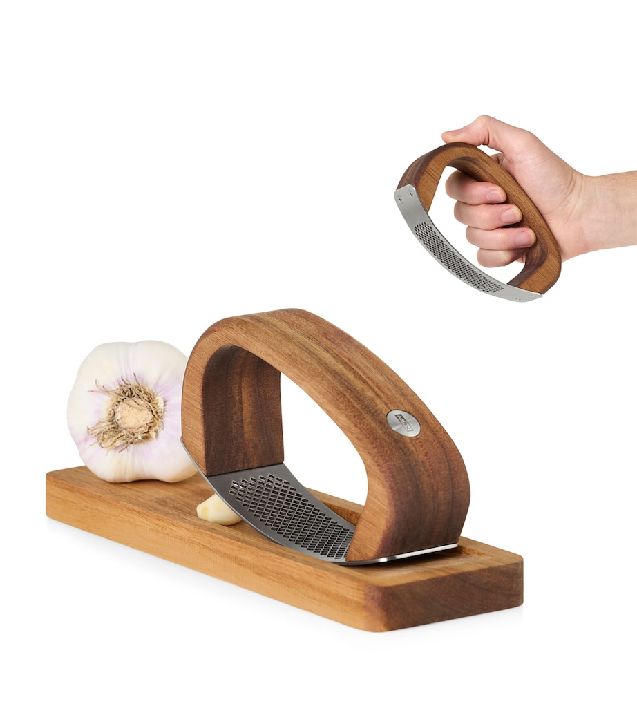 AdHoc Roccaalio Garlic Press and Board Wood Image 3