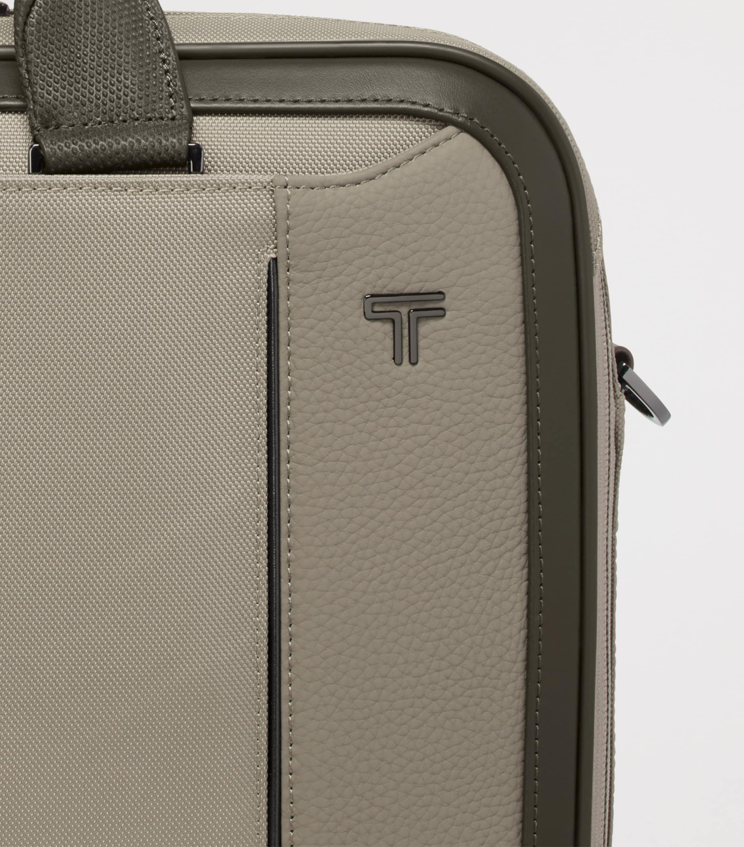Tumi Arrivé Hannover Slim Briefcase Taupe Image 5