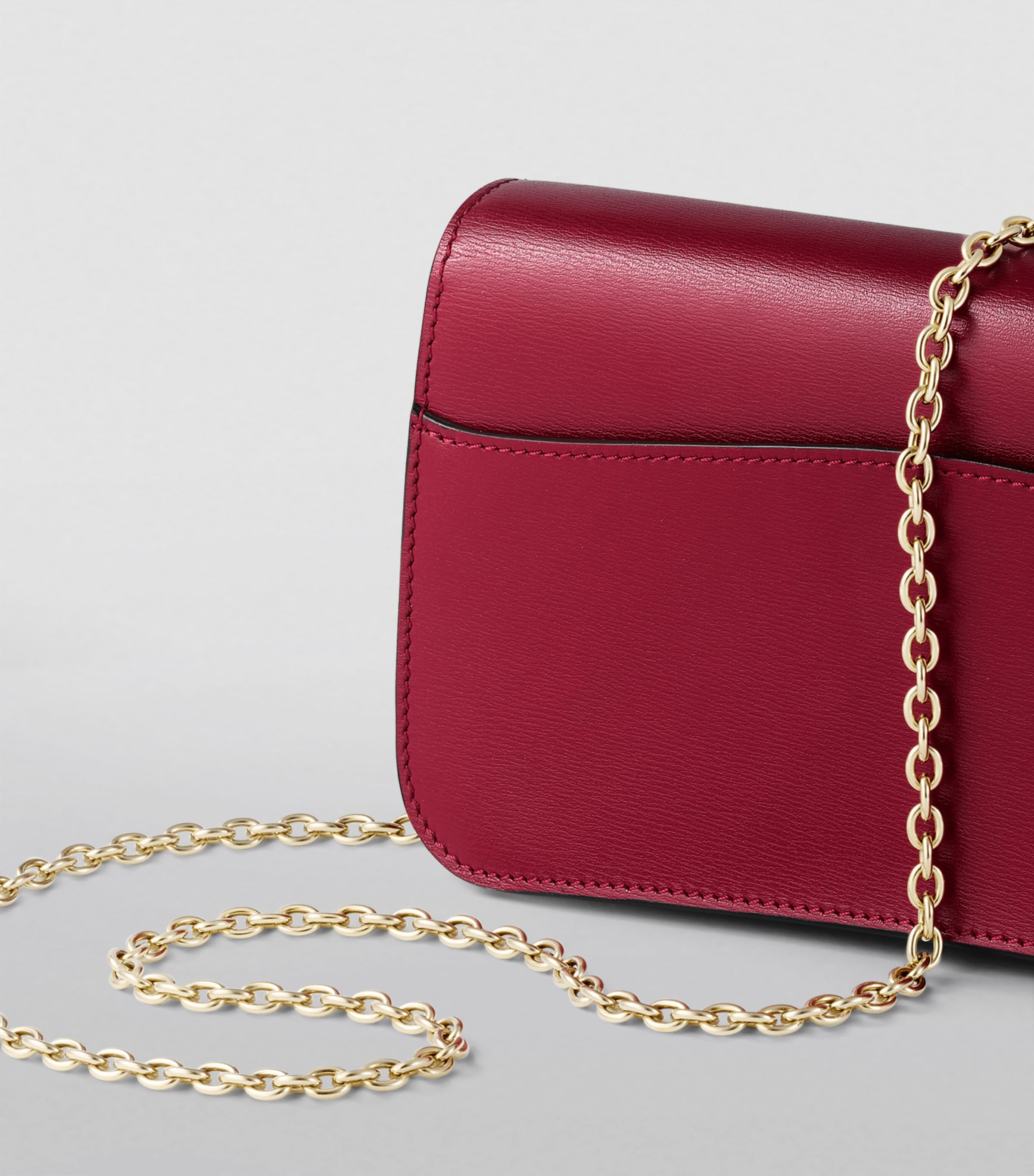 Mini Leather Panthère de Cartier Cross-Body Bag RED Image 6