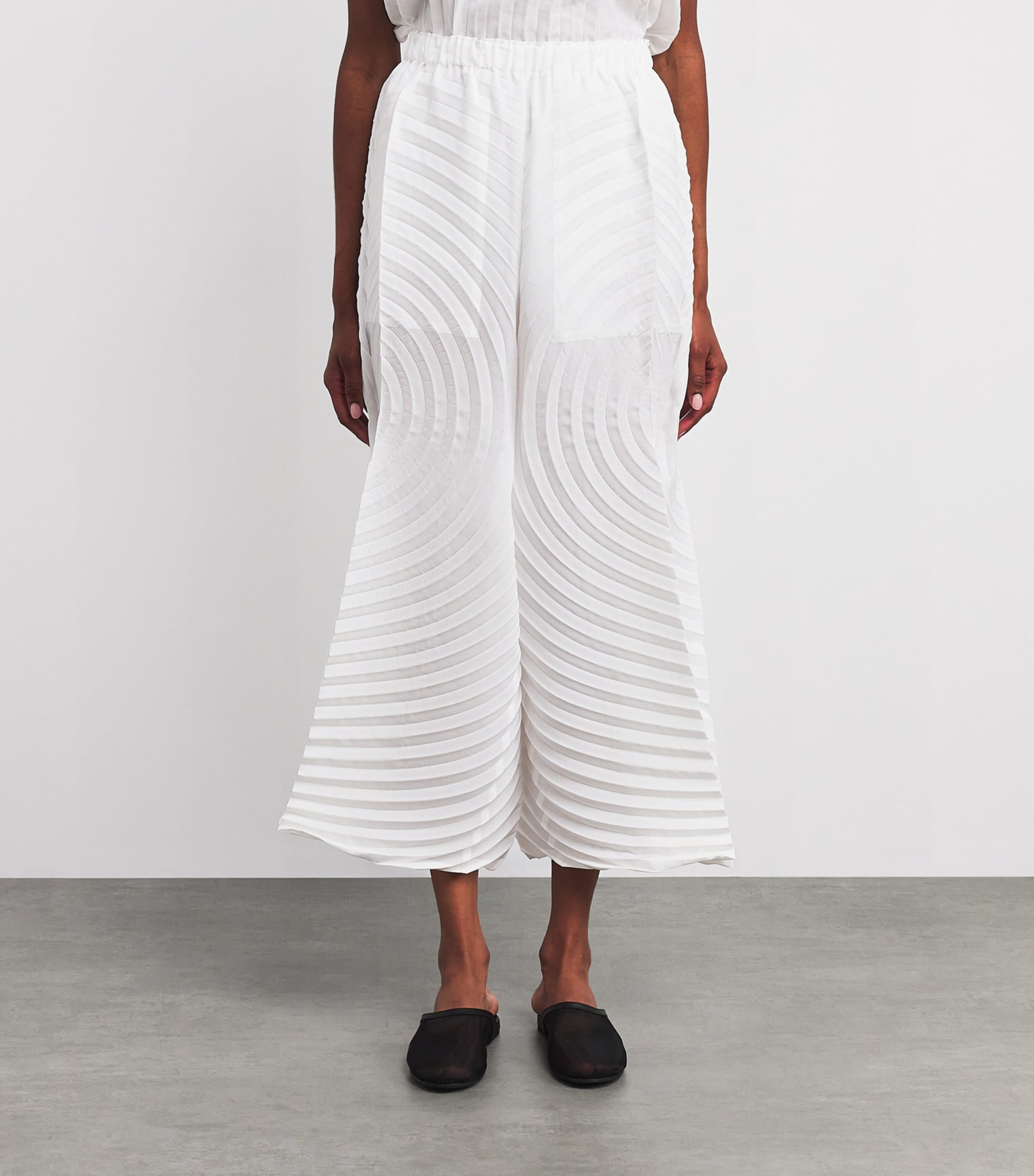 Paper Bag Pleats Trousers WHITE Image 3