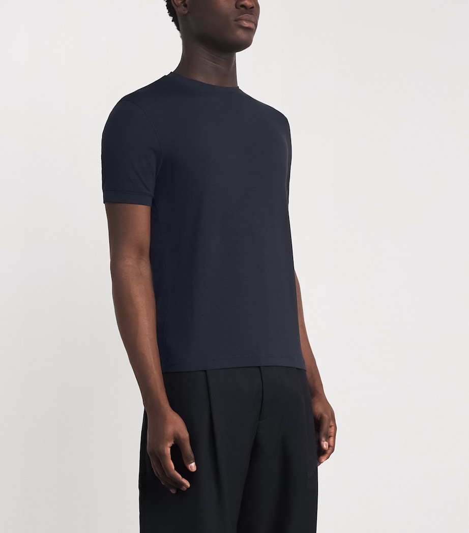 Crew-Neck T-Shirt UBSG Image 3