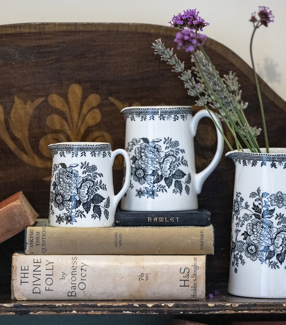 Mini Asiatic Pheasants Tankard Jug (160ml) BLACK & WHITE Image 3