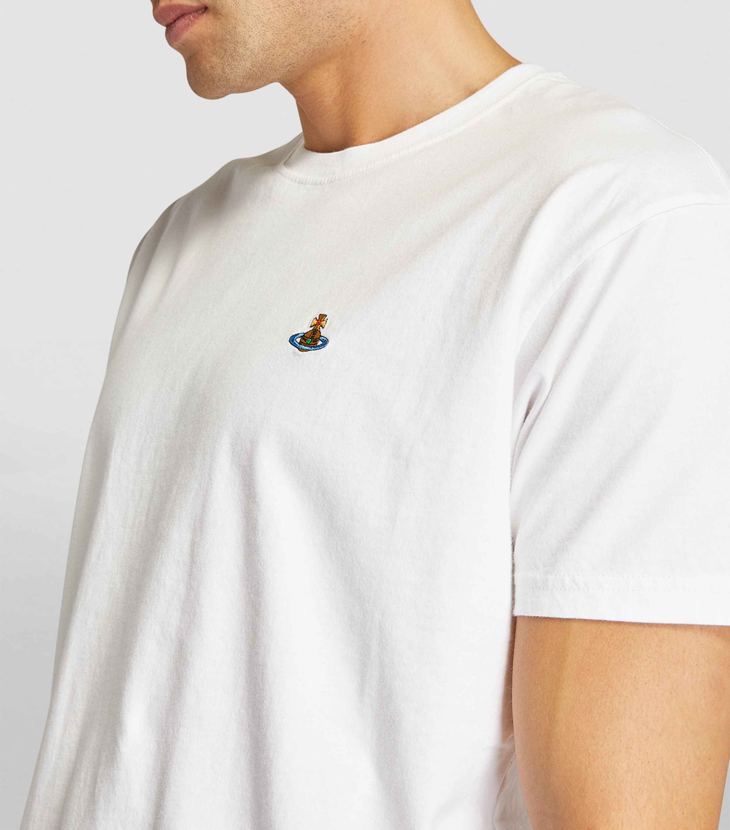 Vivienne Westwoodのホワイト Summer Classic Tシャツがセール中