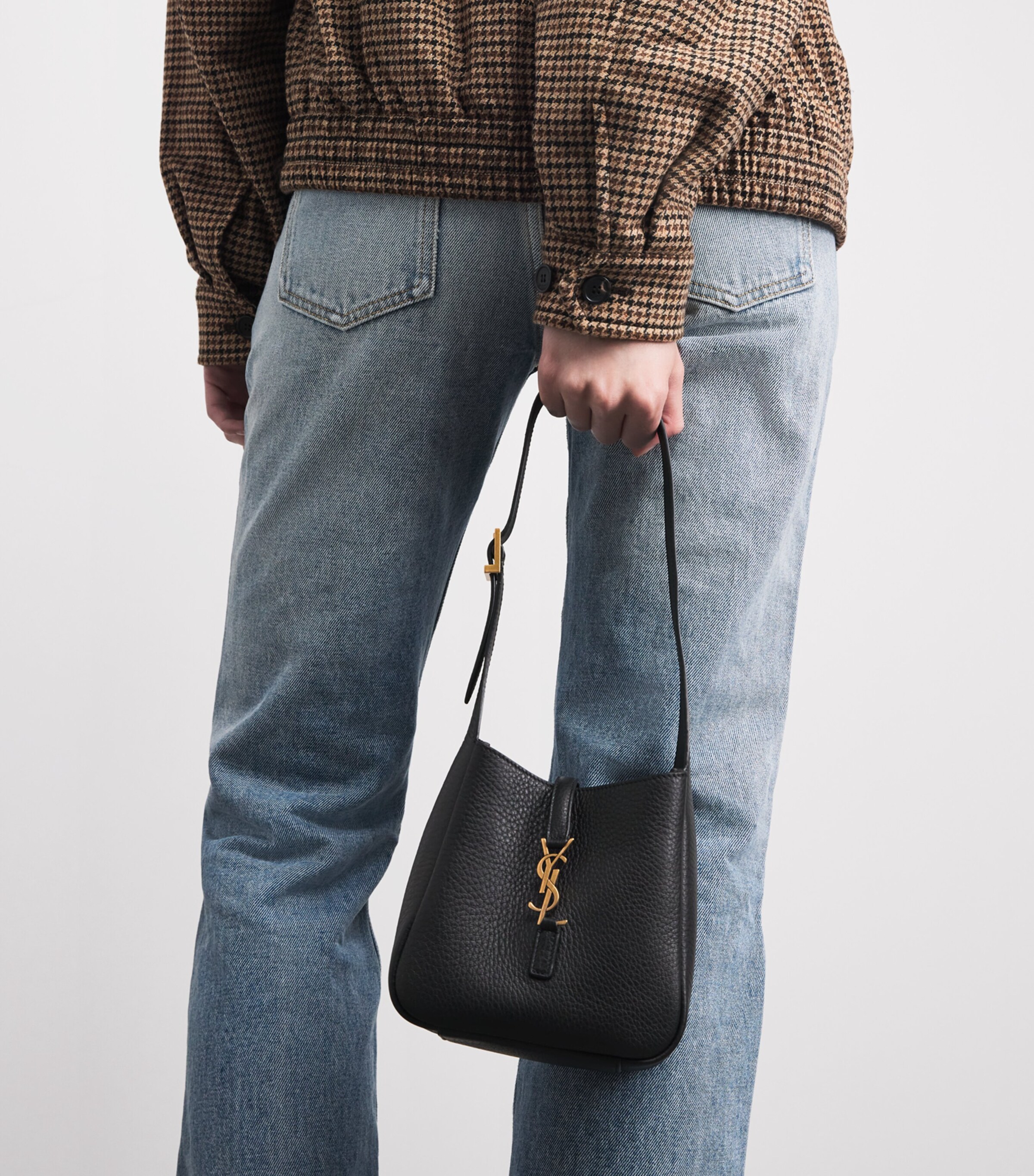 Saint Laurent Baby Le 5 à 7 Shoulder Bag Image 2