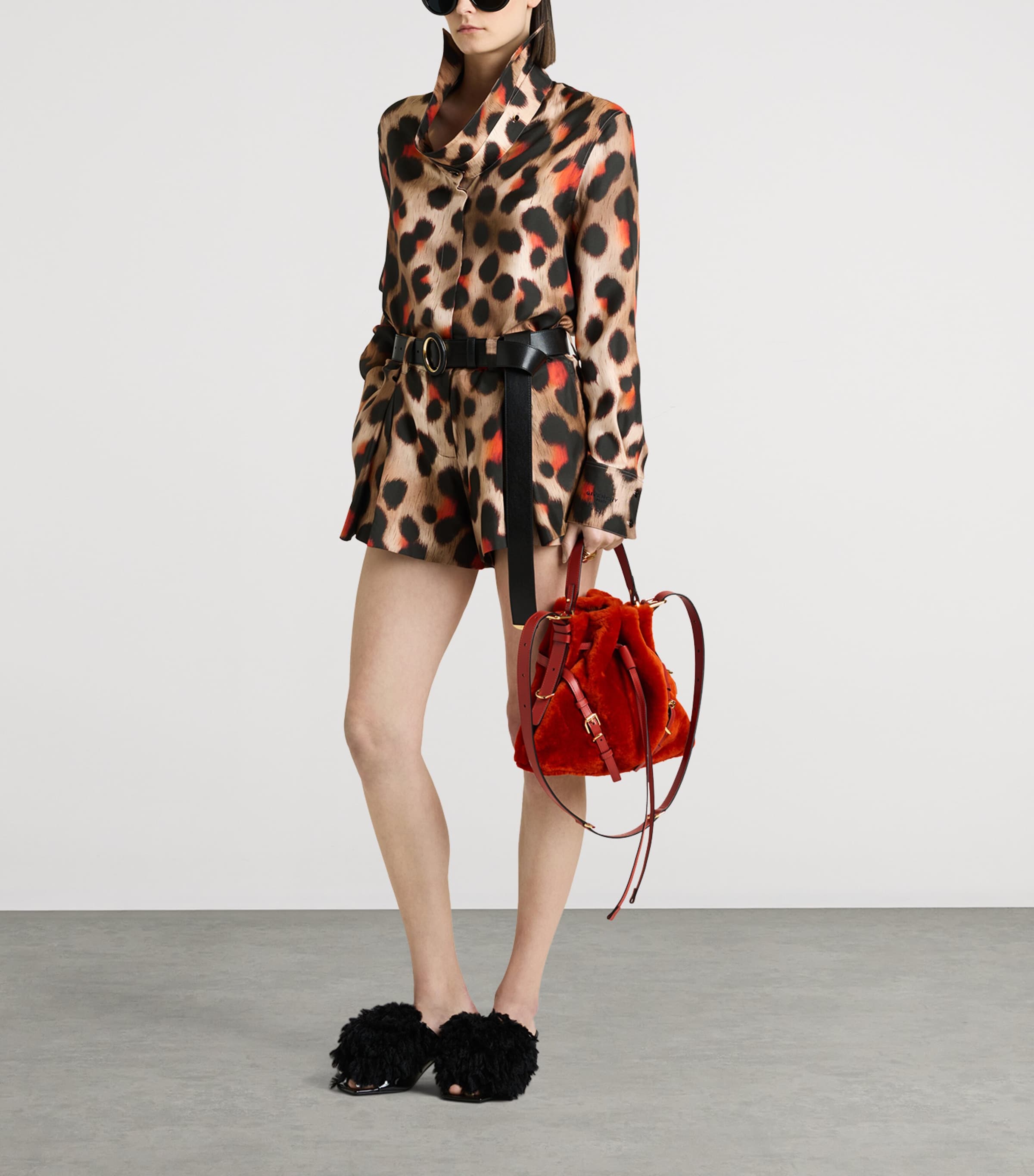Givenchy Womens Silk Leopard Pleated Shorts Image 2