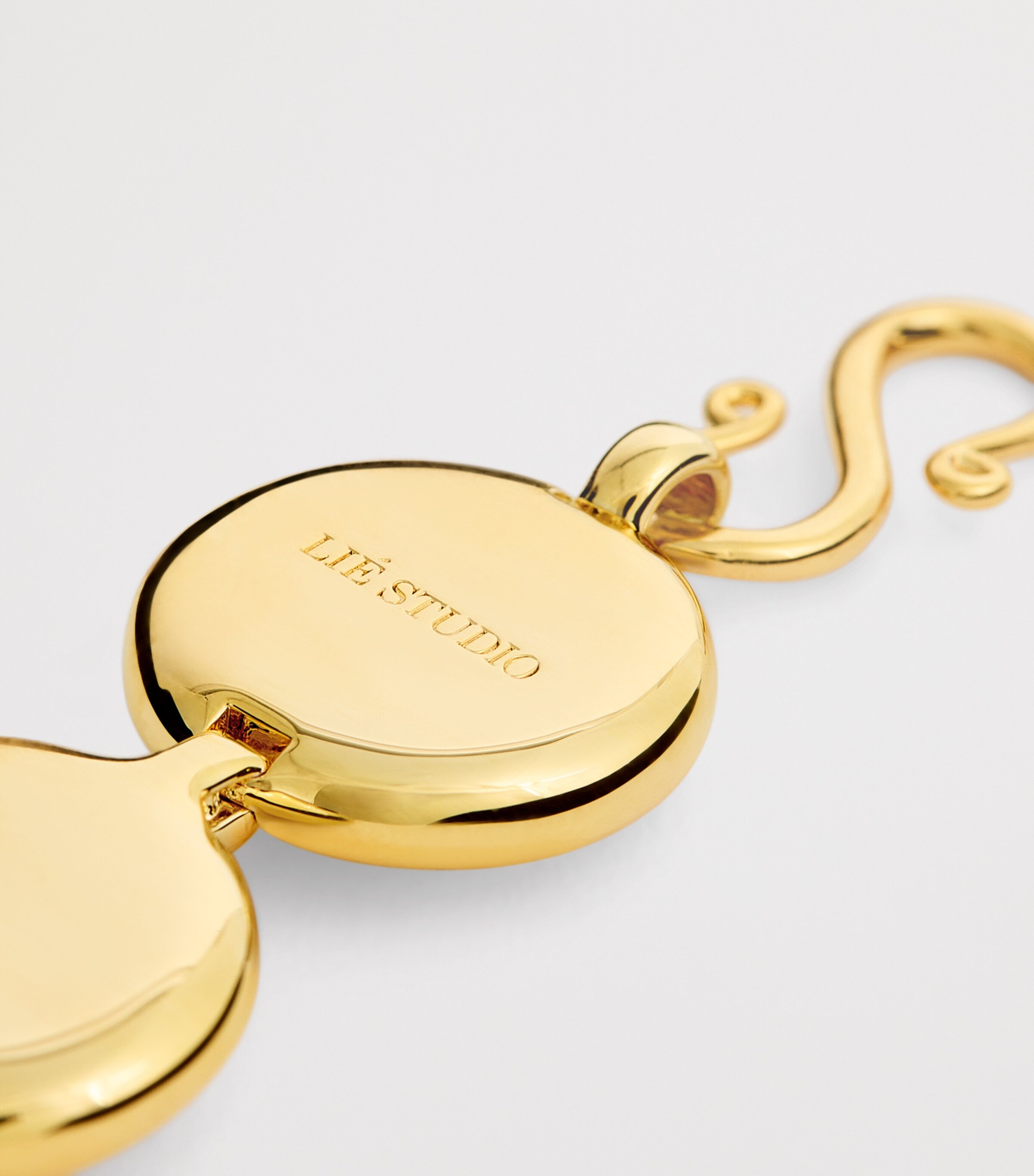 LIÉ STUDIO Gold-Plated Liv Bracelet Gold Image 5