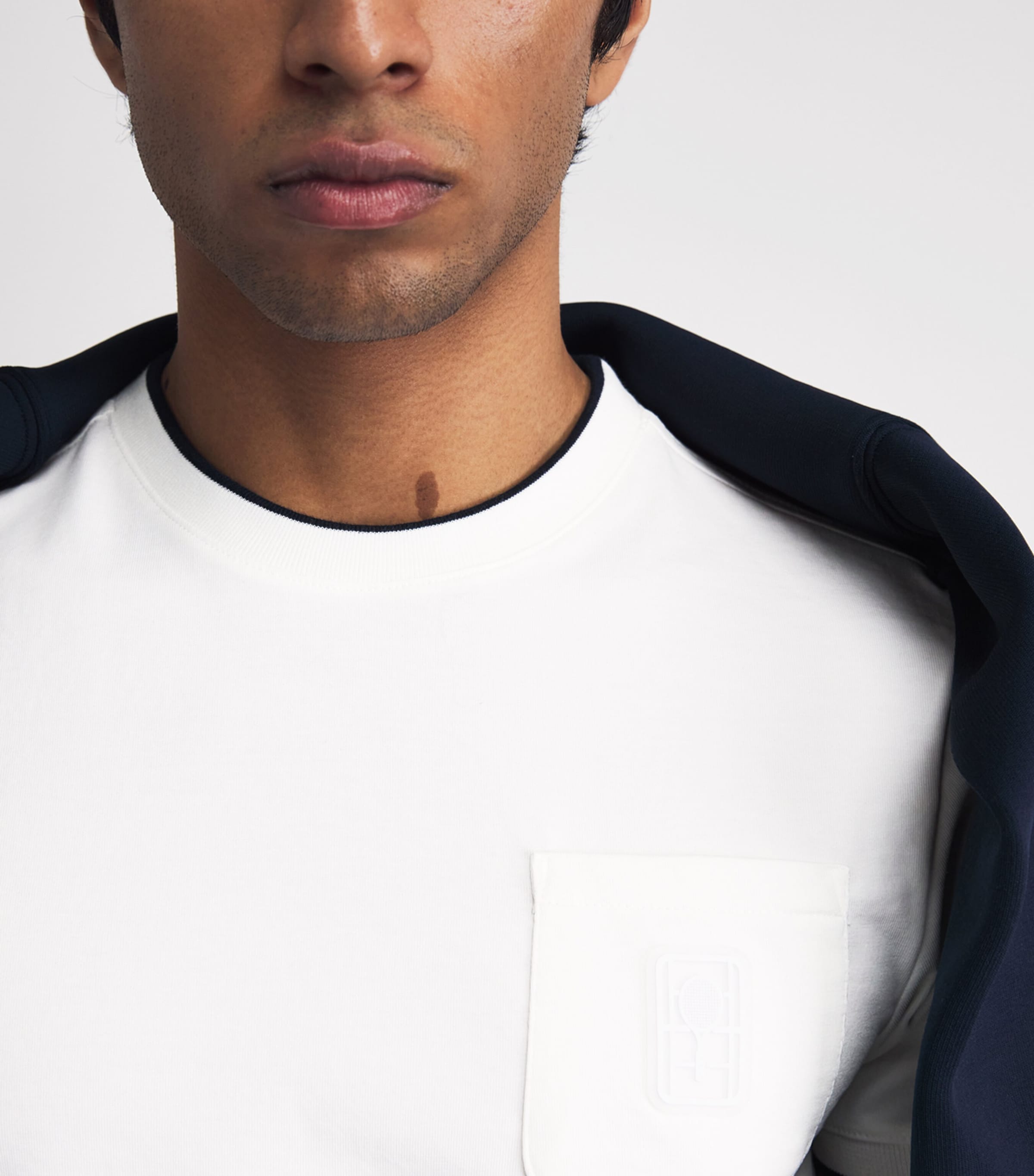 Lacoste Mens Contrast-Trim Pocket T-Shirt White Image 3