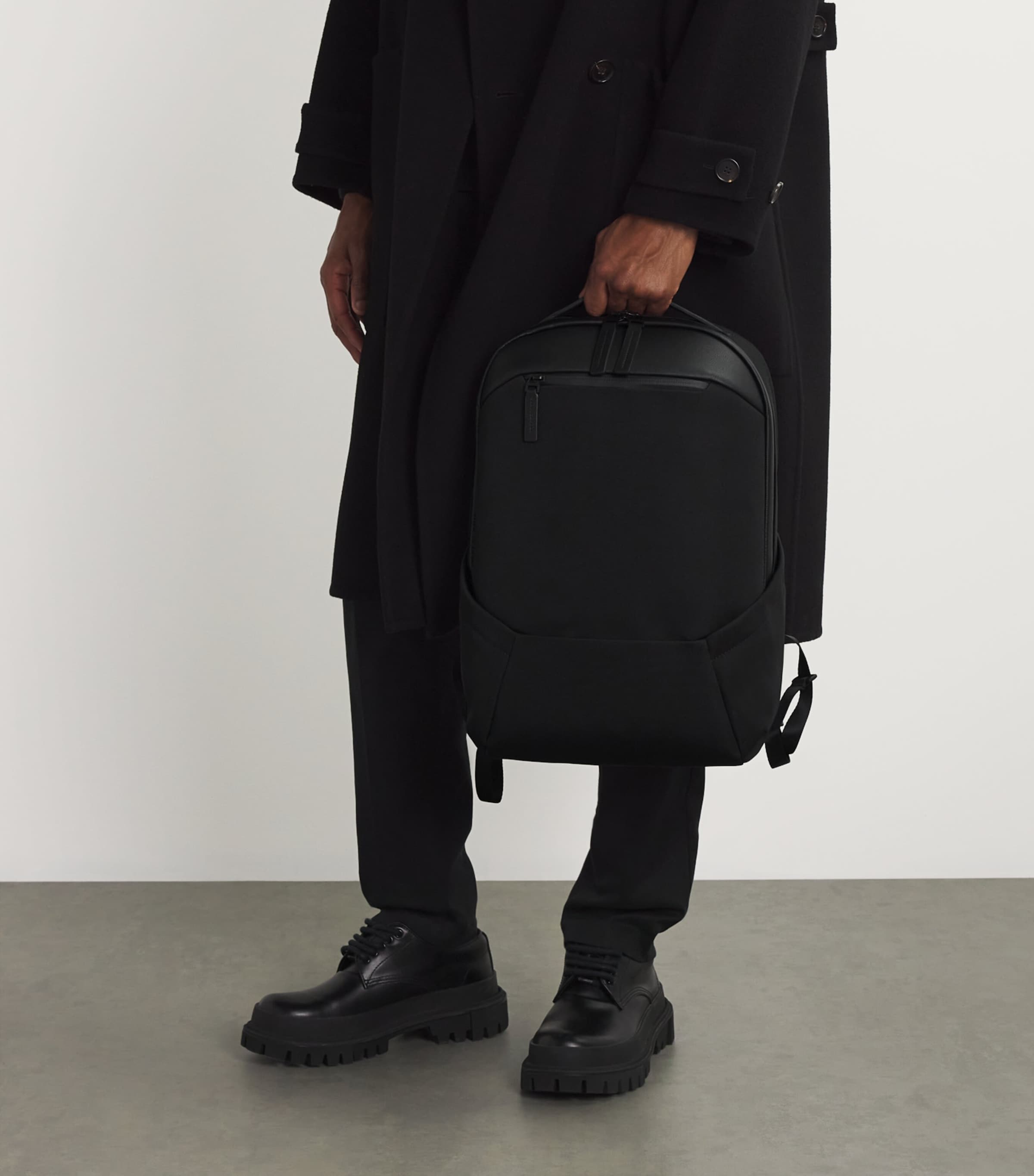 Apex 3.0 Backpack BLACK Image 5