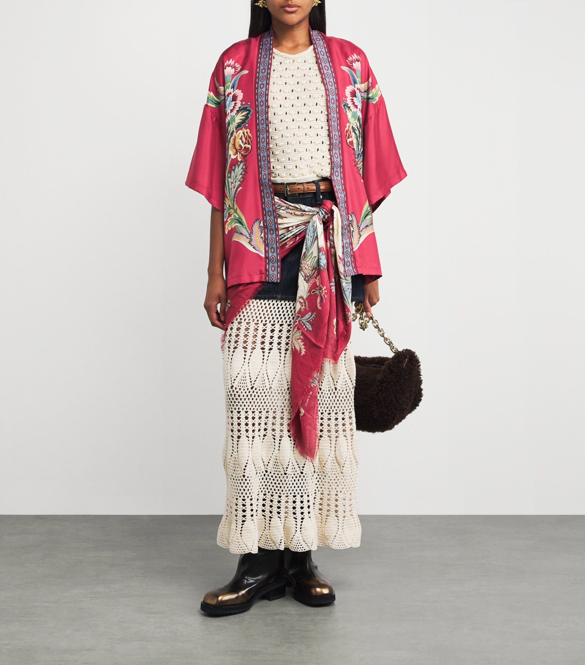 Silk Floral Print Short Robe X0865 Image 2