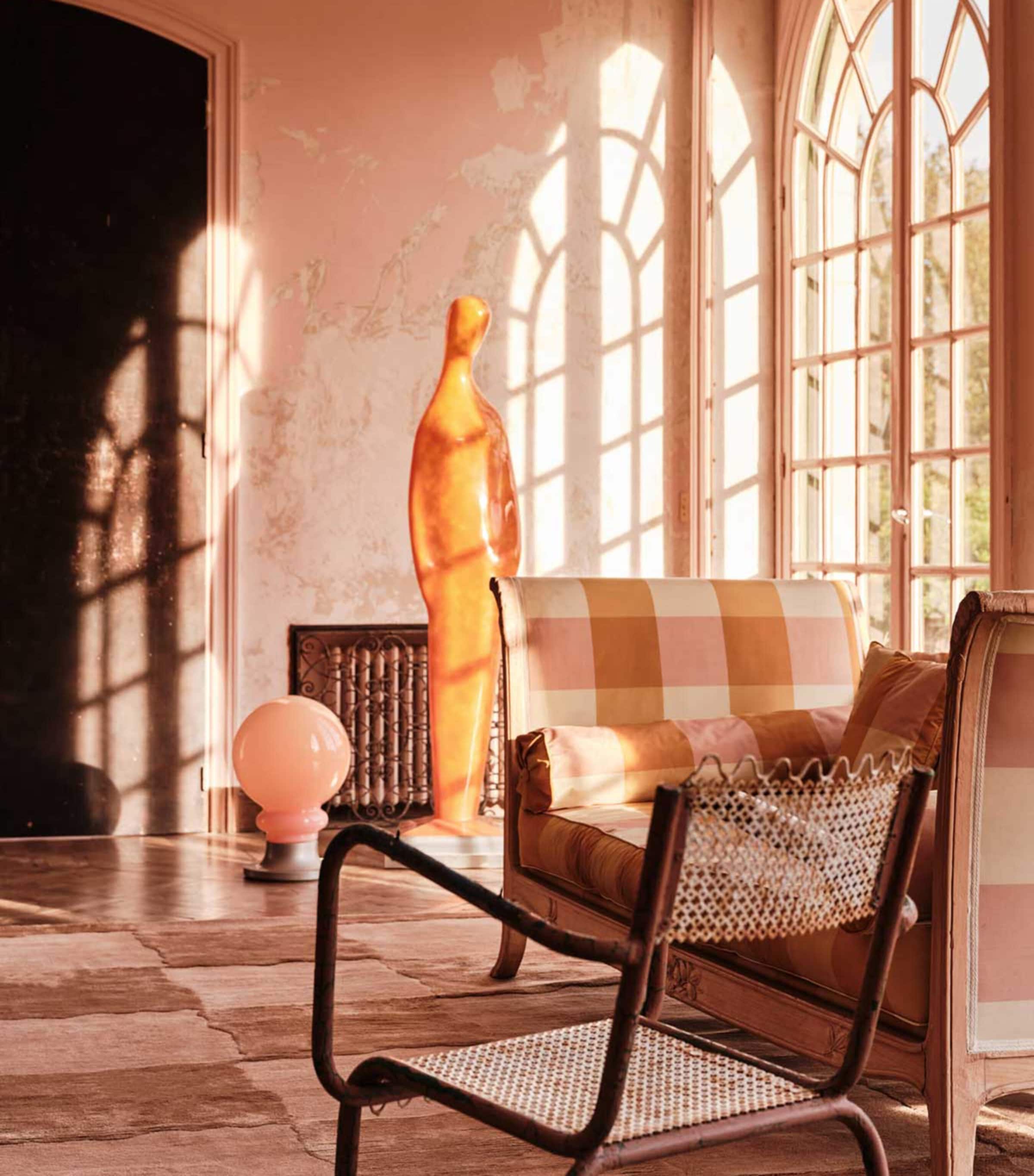 x Kelly Wearstler Arwen Warm Rug (1.83m x 2.74m) BROWN Image 6