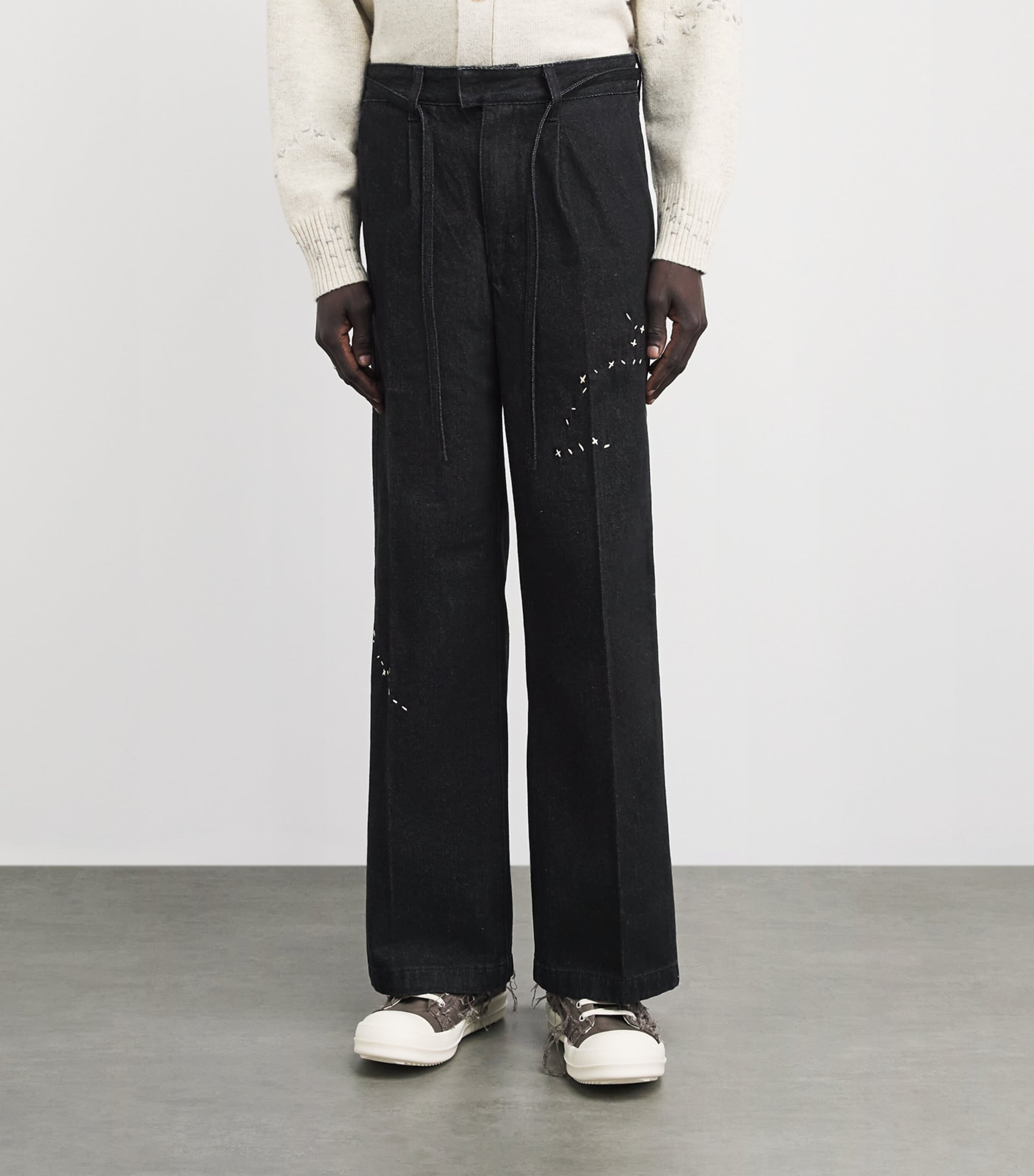 DOMREBEL Mens Denim Pleated Lazy Trousers Faded Black Image 4
