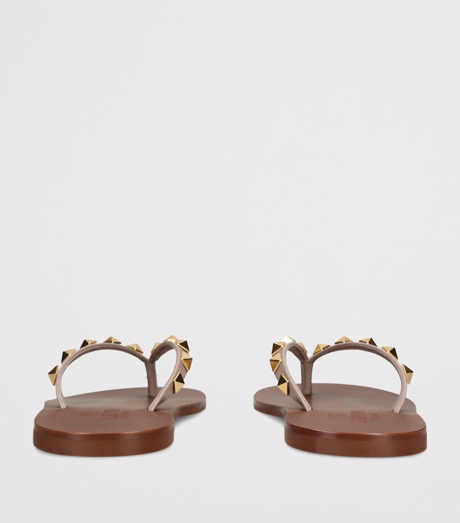 Valentino Garavani Leather Rockstud Flip Flops Blush Image 2