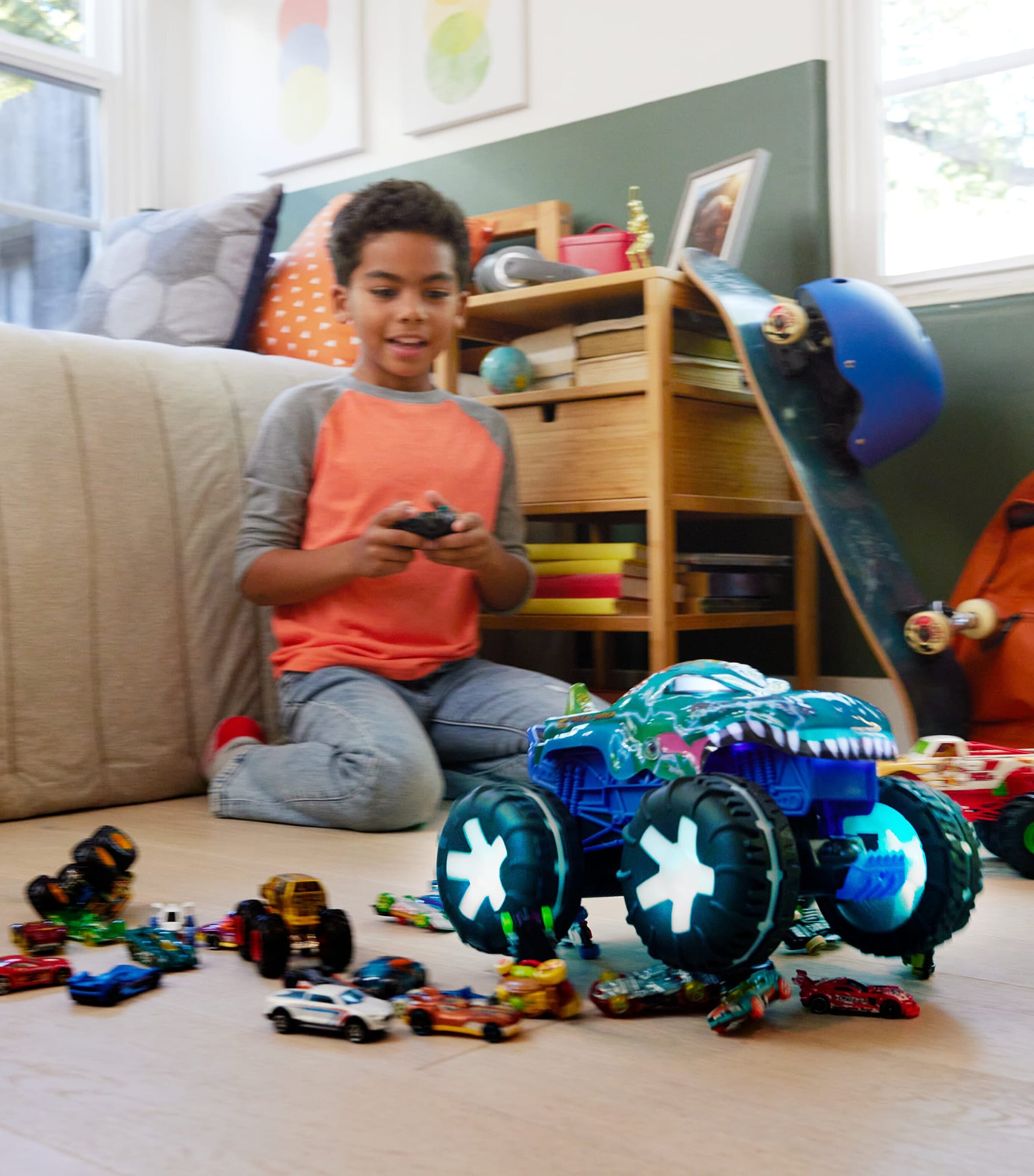 Imaginext DC Super Friends Transforming Bat-Tank Toy MULTI Image 2