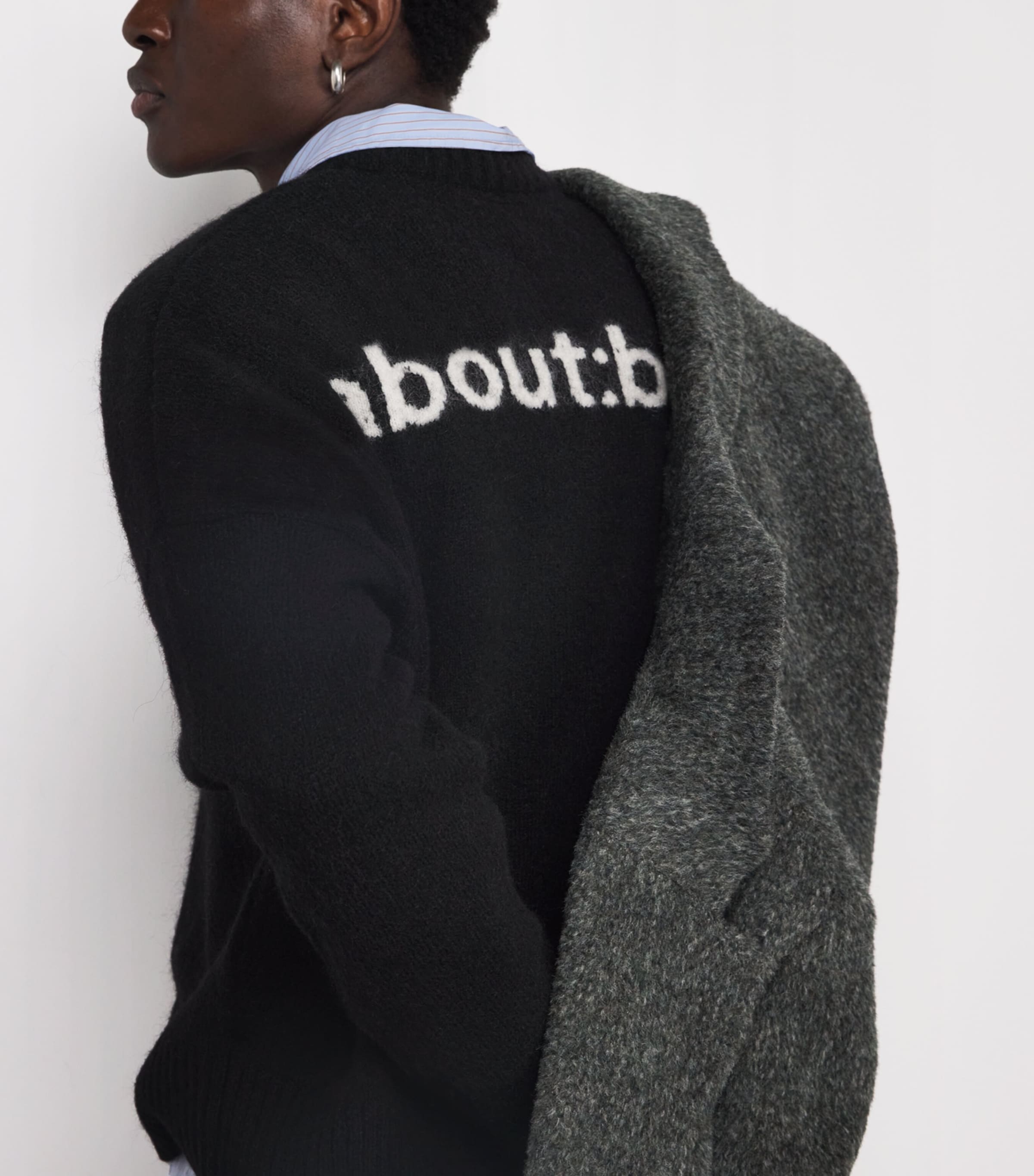Wool-Blend Back Logo Sweater BLACK/ECRU Image 6