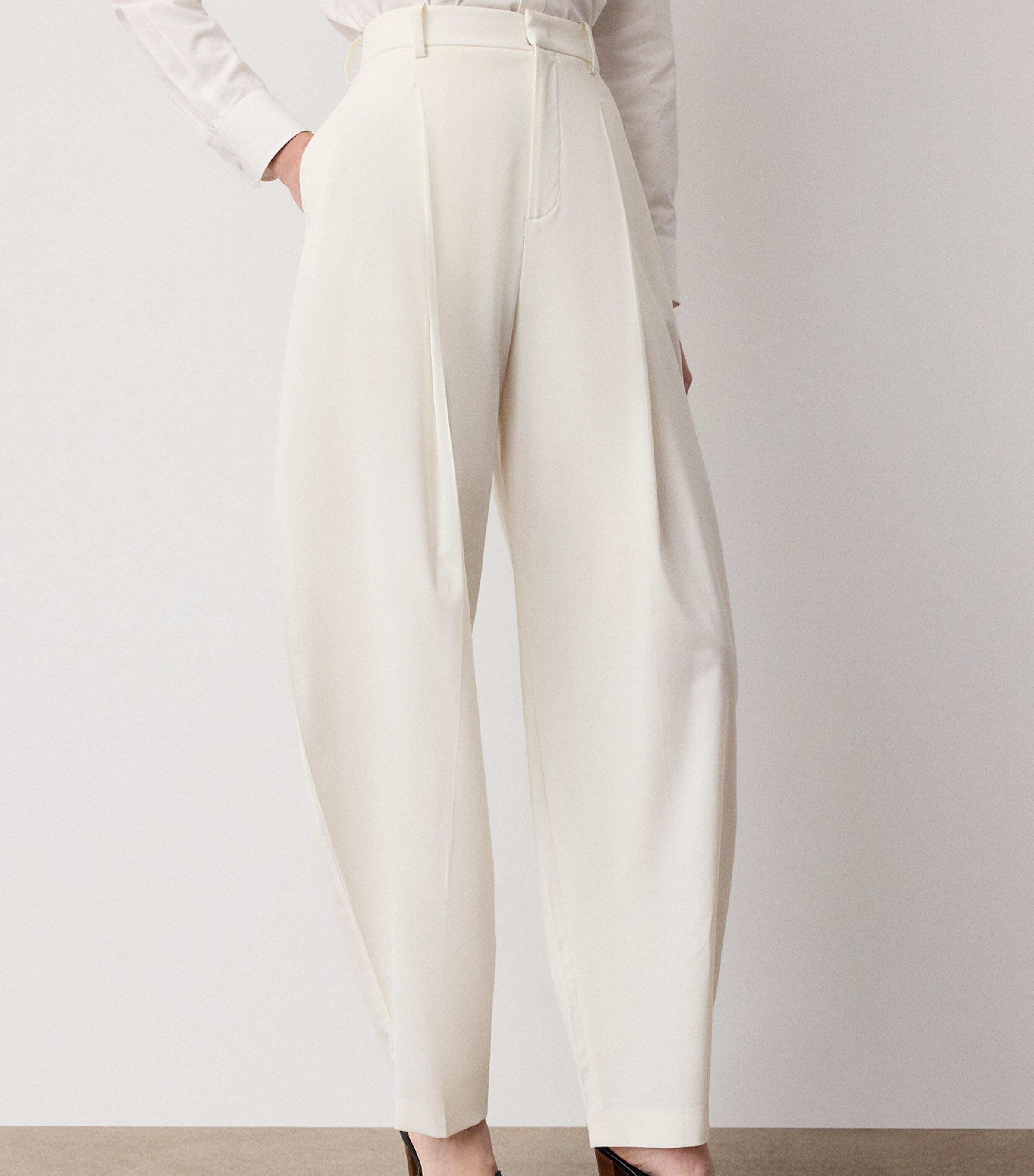 Ralph Lauren Collection Womens Wool-Blend High-Waist Harlo Trousers Cream Image 3