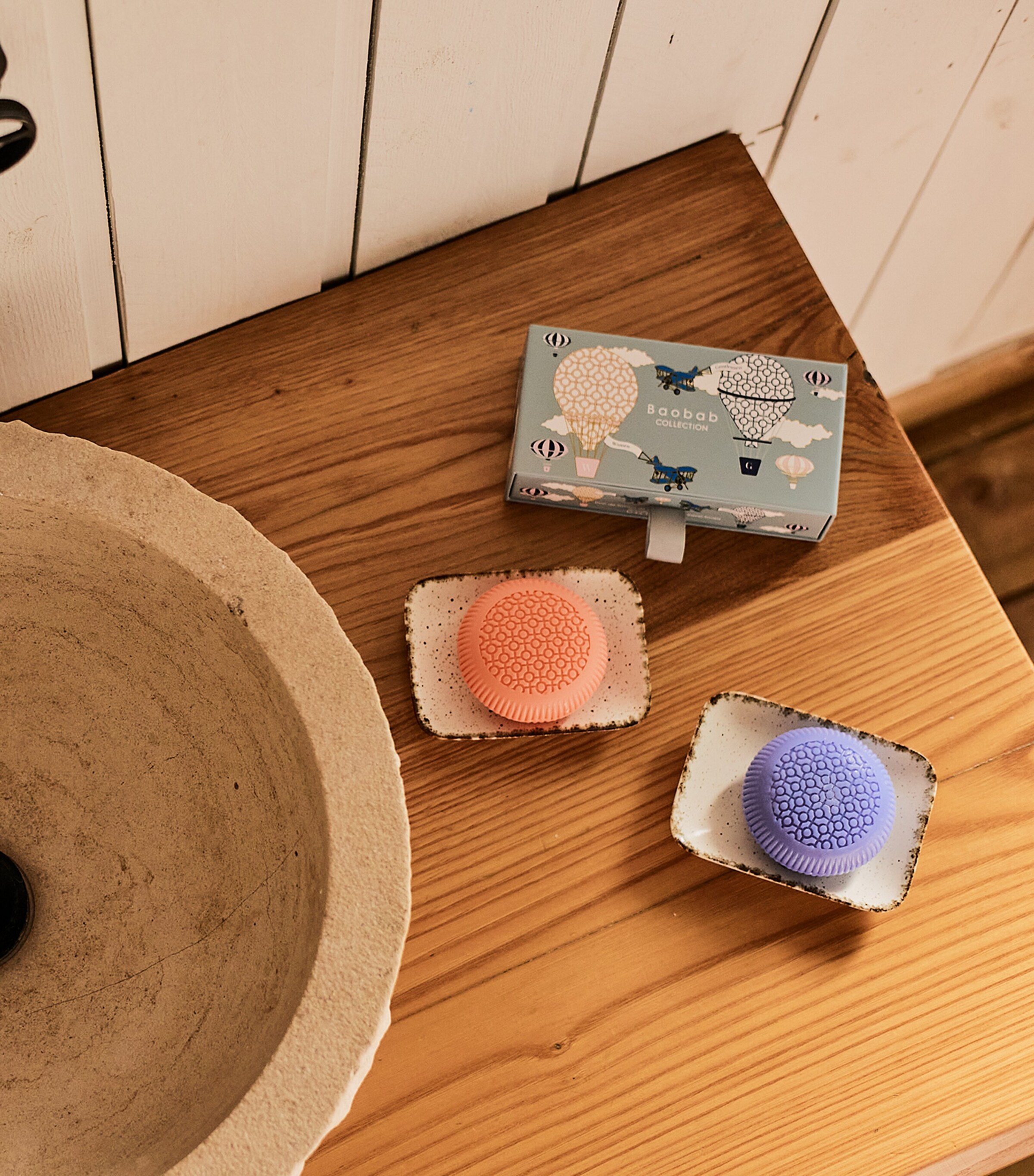 Baobab Collection Women and Gentlemen Soap Gift Set Image 4