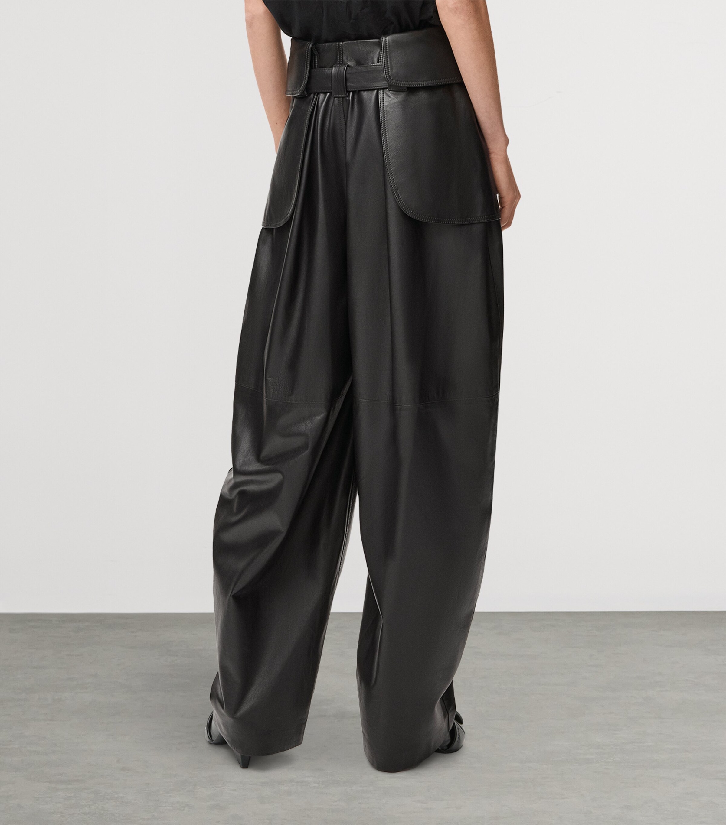 LOEWE Womens Leather Cargo Trousers Black Image 4