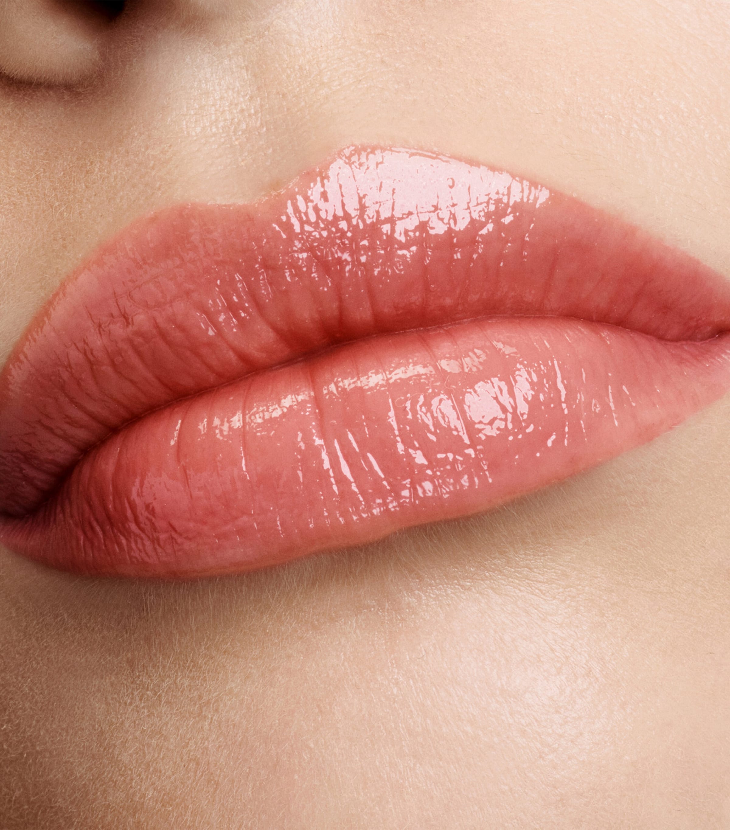 Soleil Tinted Lip Balm 05 GETAWAY Image 4