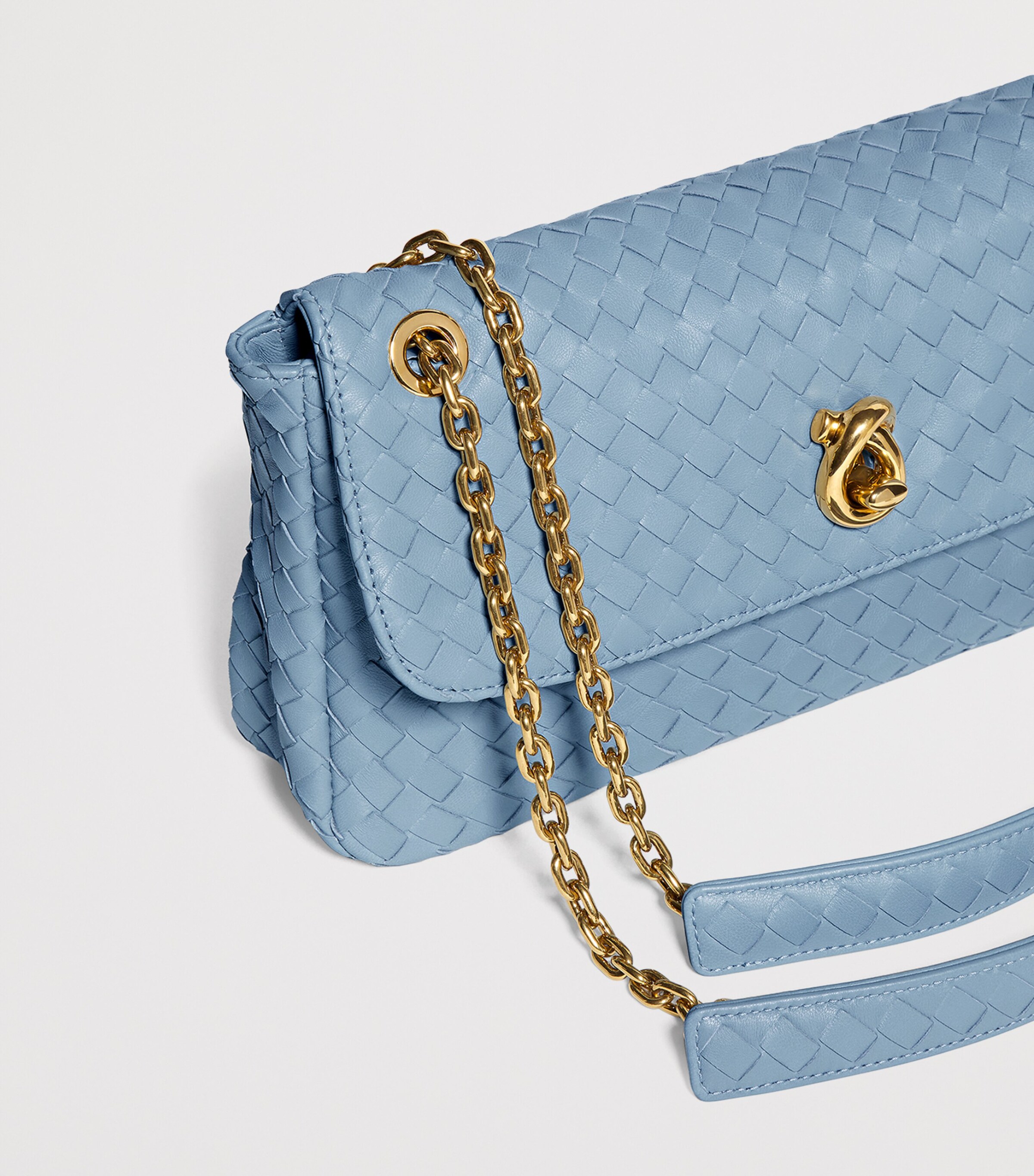 Bottega Veneta Leather Madison Shoulder Bag Image 6