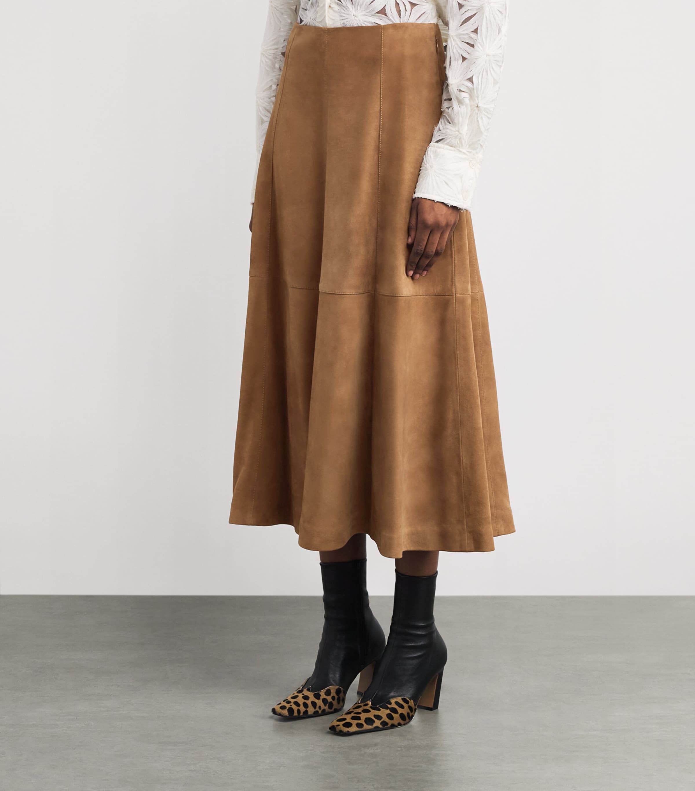 Suede Bonnie Midi Skirt CAMEL Image 3