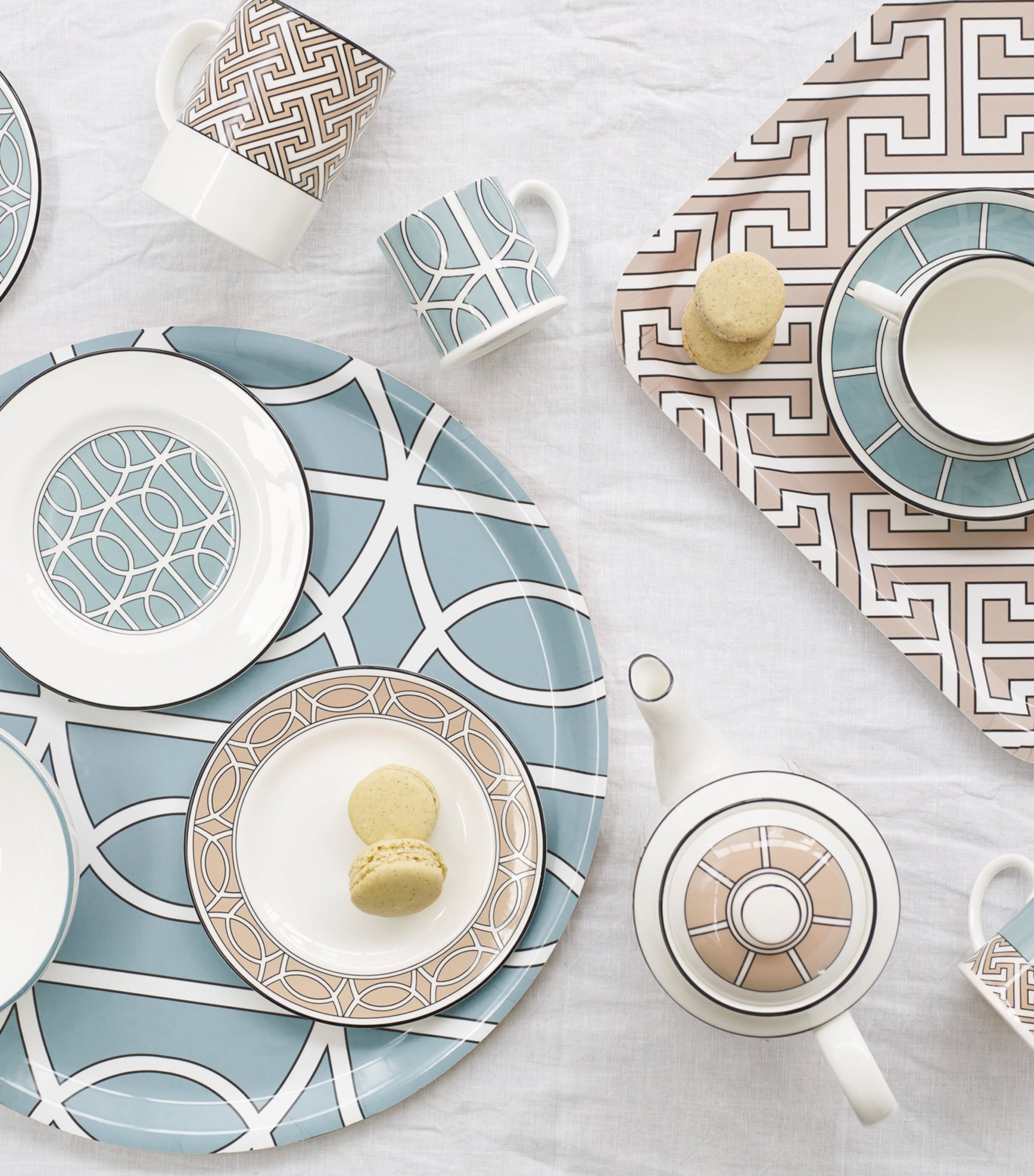 Maze Maxi Mug TRUFFLE Image 2