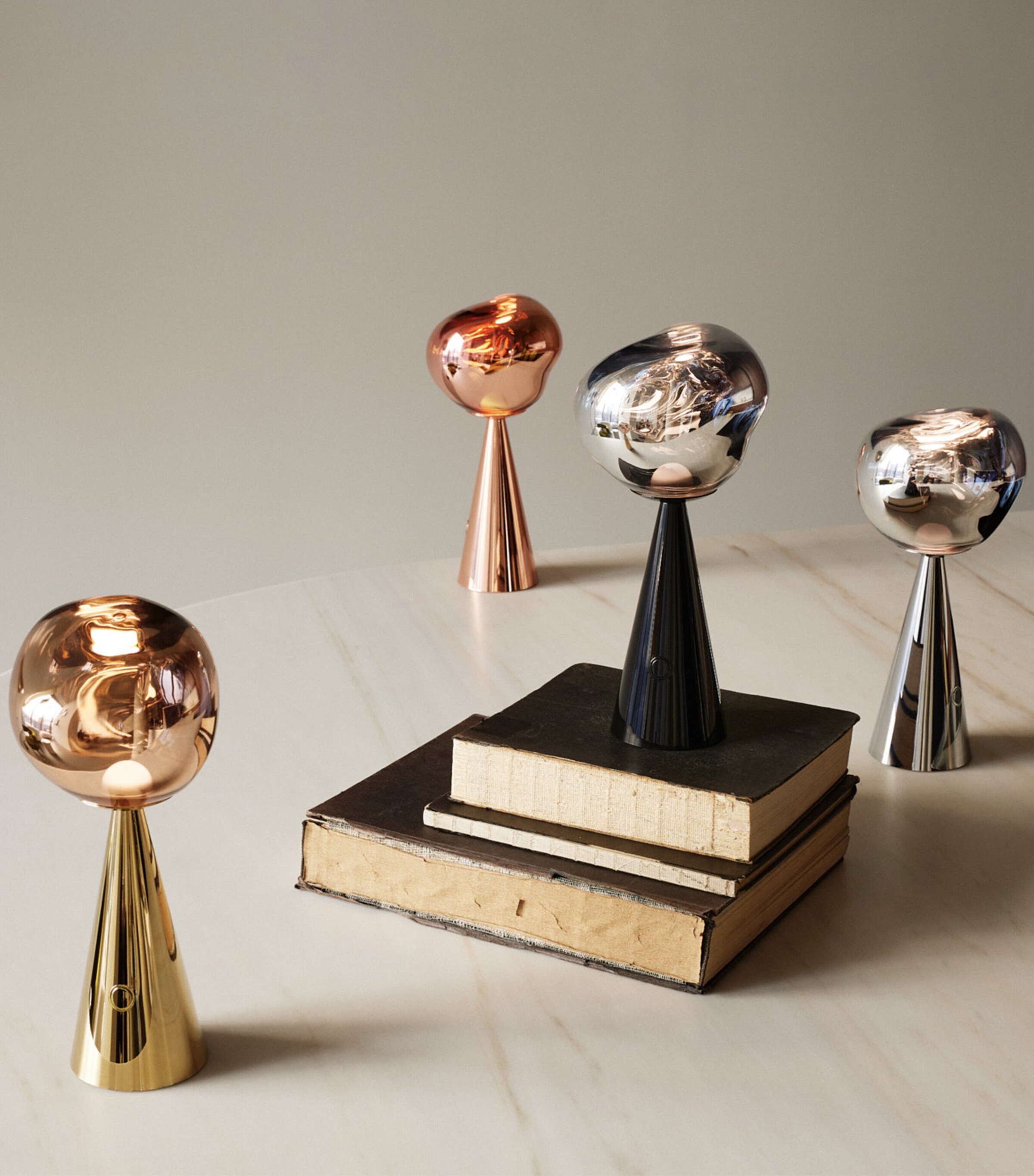 Portable Melt Table Lamp SILVER Image 4