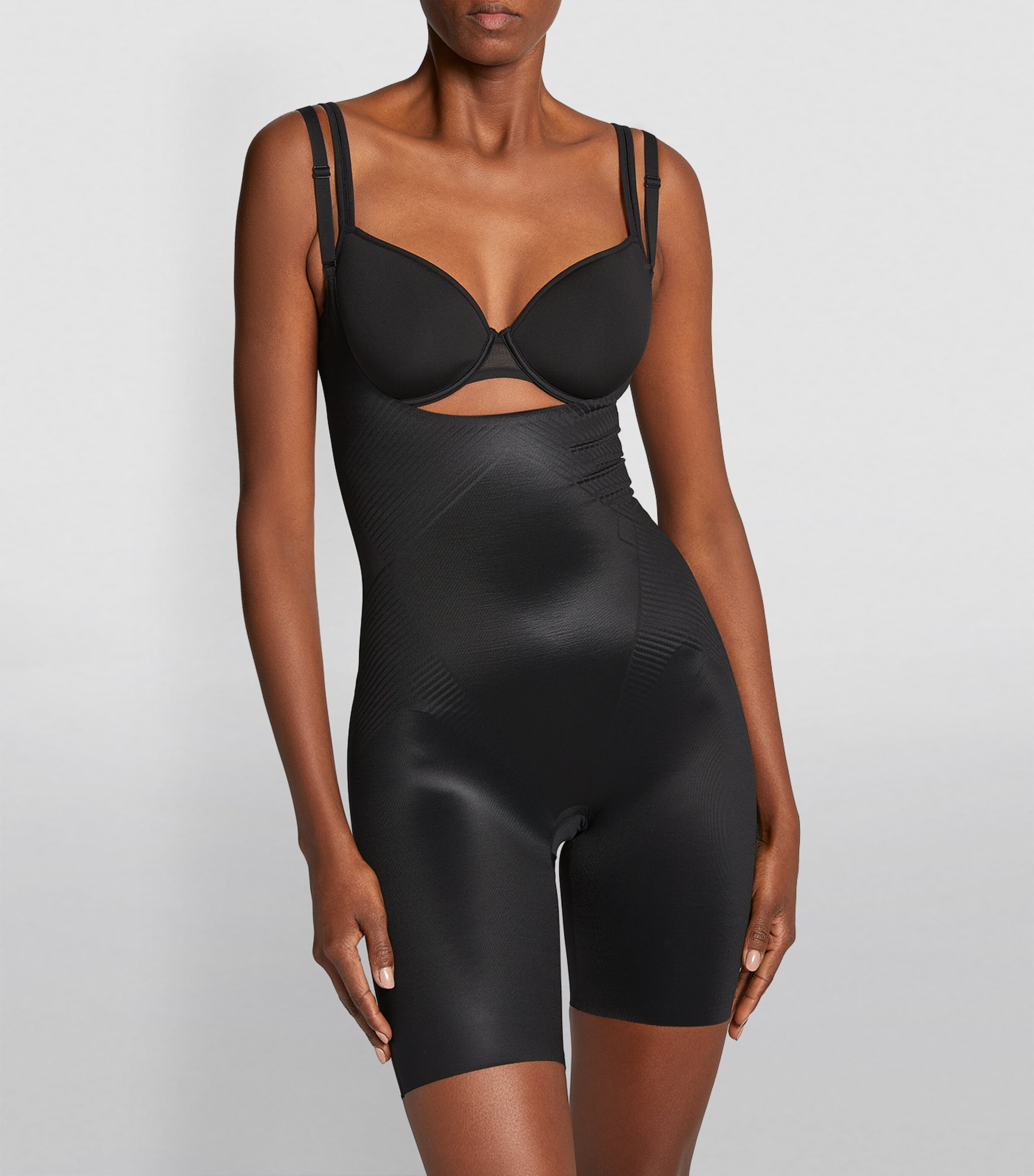 SPANXshape Invisible Open-Bust Mid-Thigh Bodysuit - Medium Control VERY BLACK Image 2