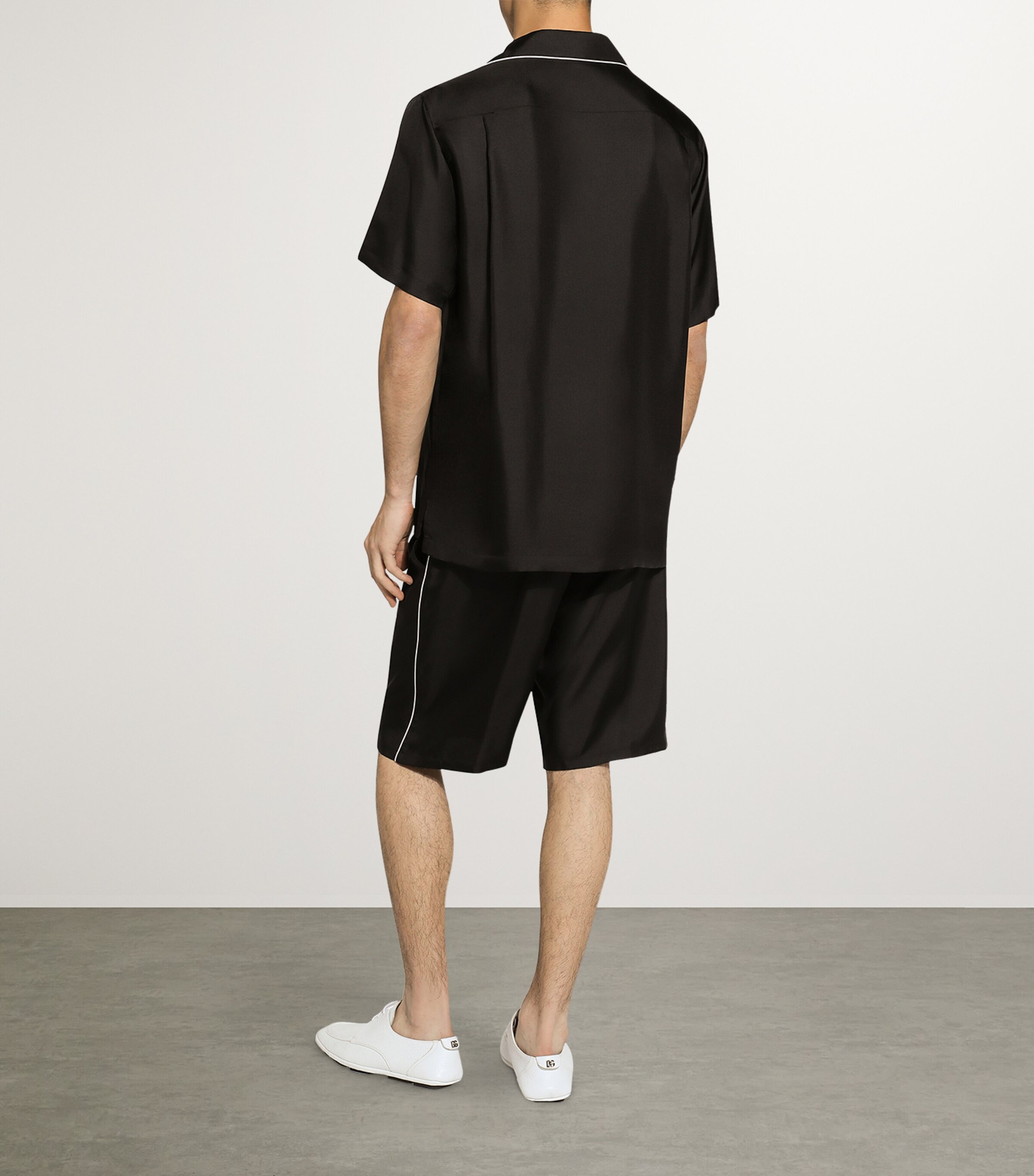 トップス D&G Black Short Sleeve Silk Top Dolce & Gabbana Silk Short-Sleeve Shirt | Harrods US