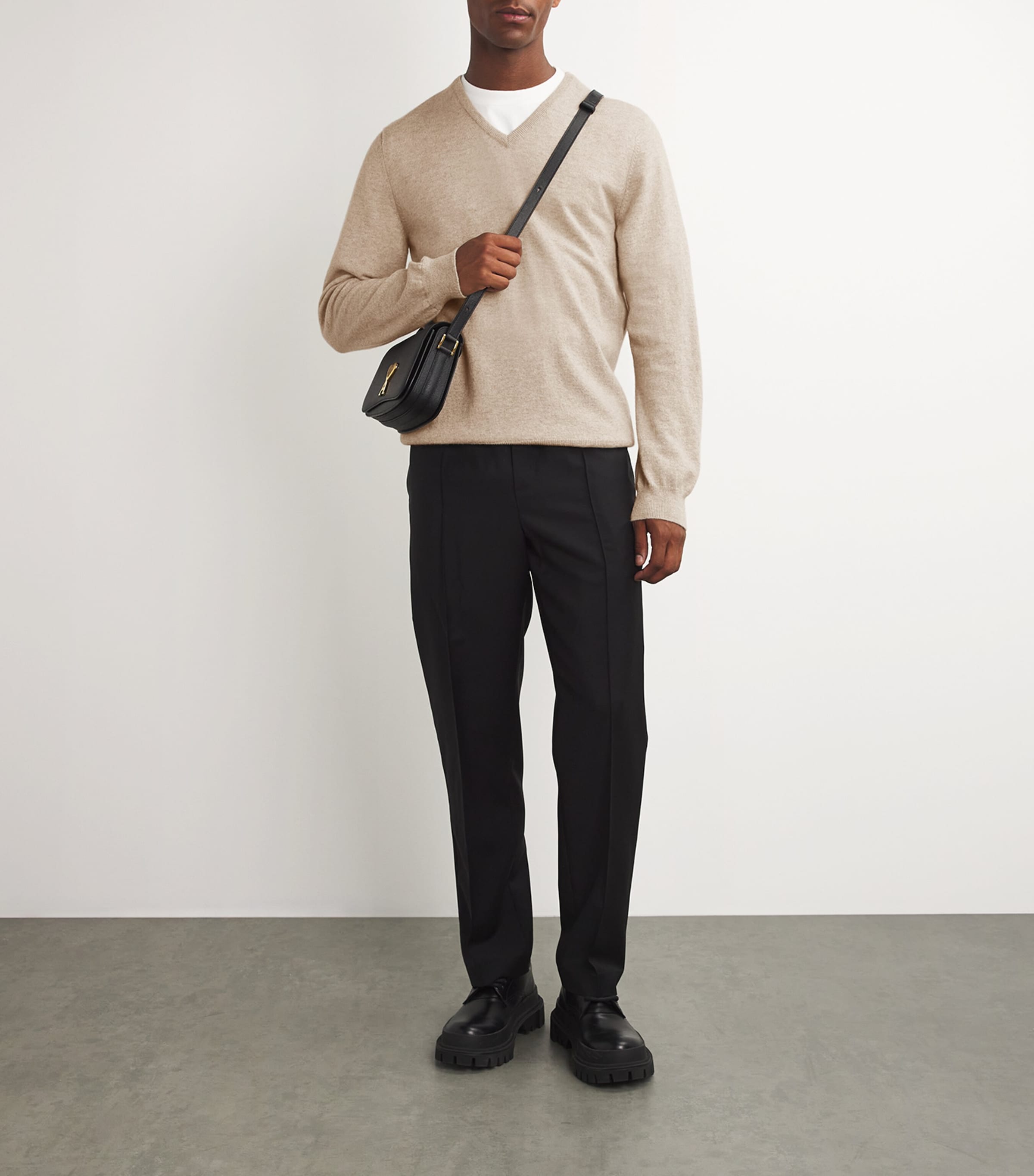 Cashmere V-Neck Sweater DARK MEDIUM DYED Image 2