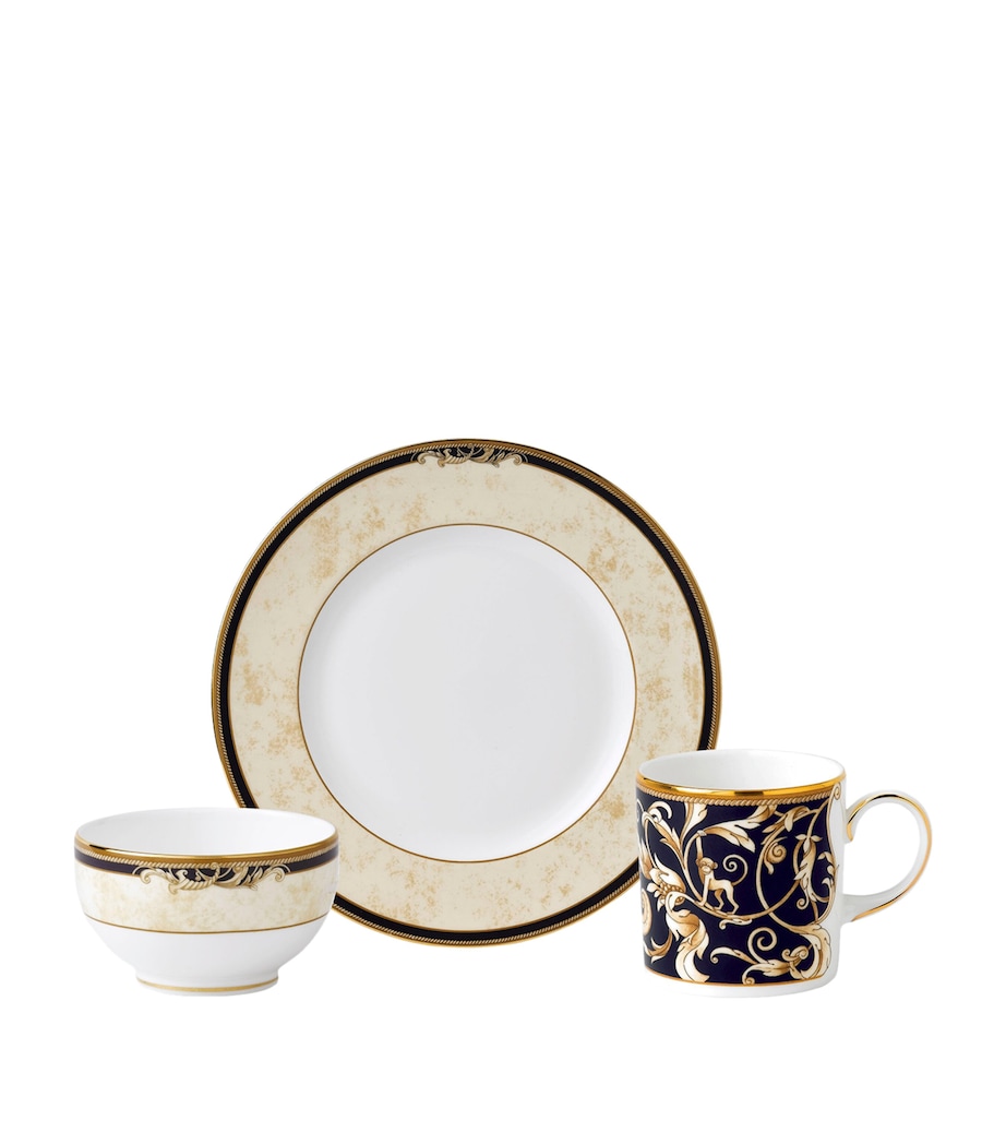 Wedgwood Cornucopia 3-Piece Dining Set Blue Image 1