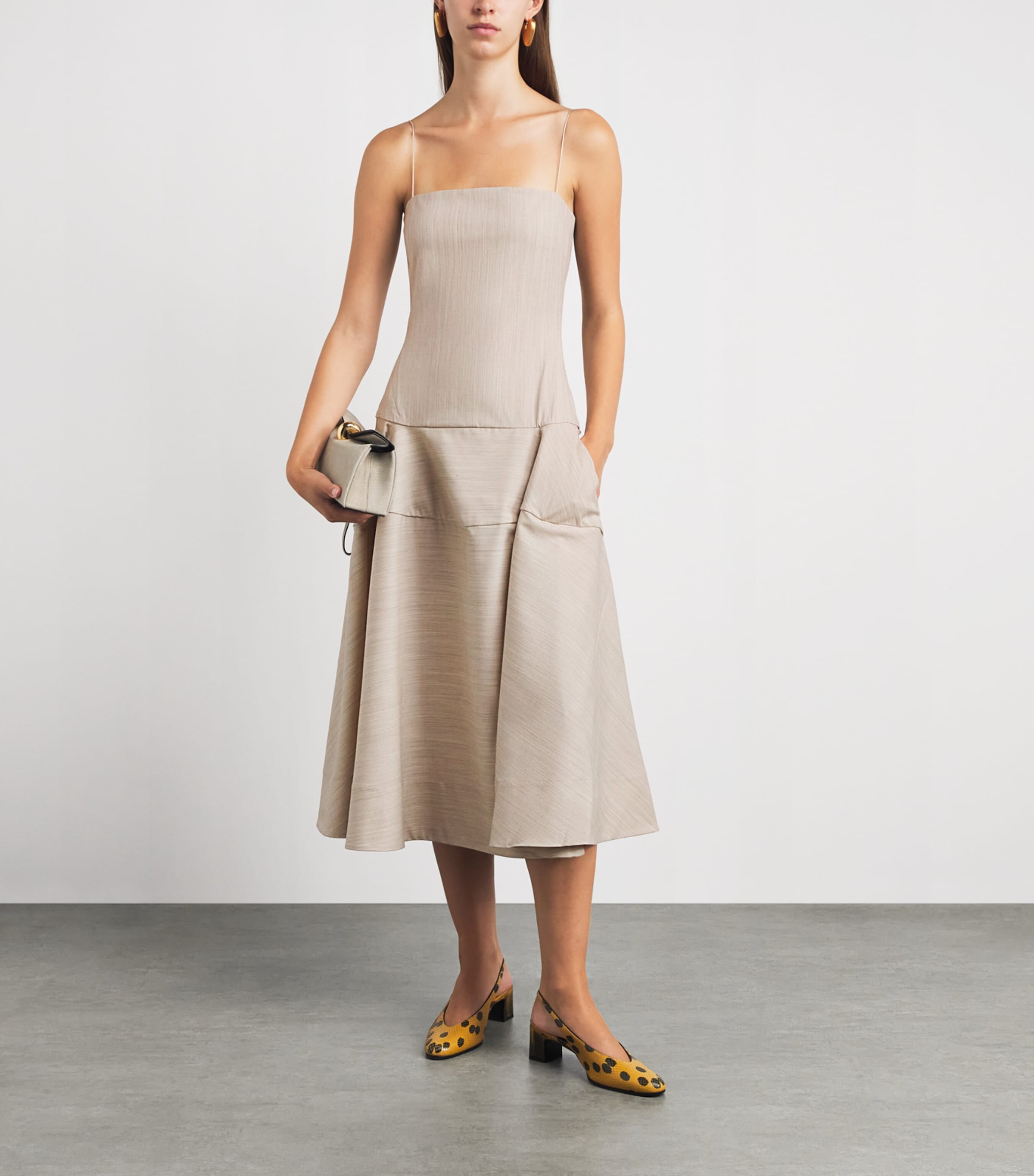 Jacquemus Womens Wool-Blend Paradiso Midi Dress Light Beige Image 2