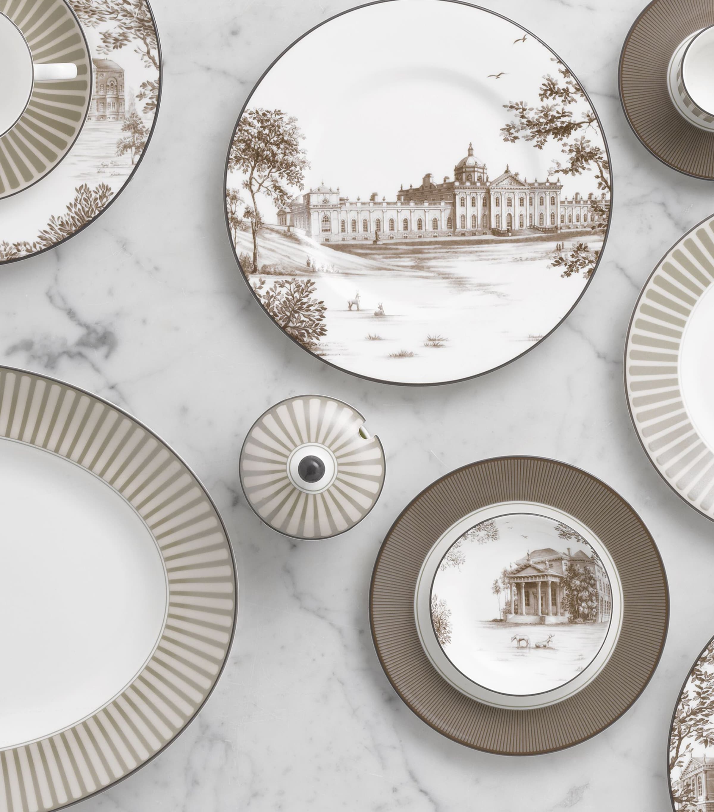 Wedgwood Parklands Oval Dish (36cm) Grey Image 2