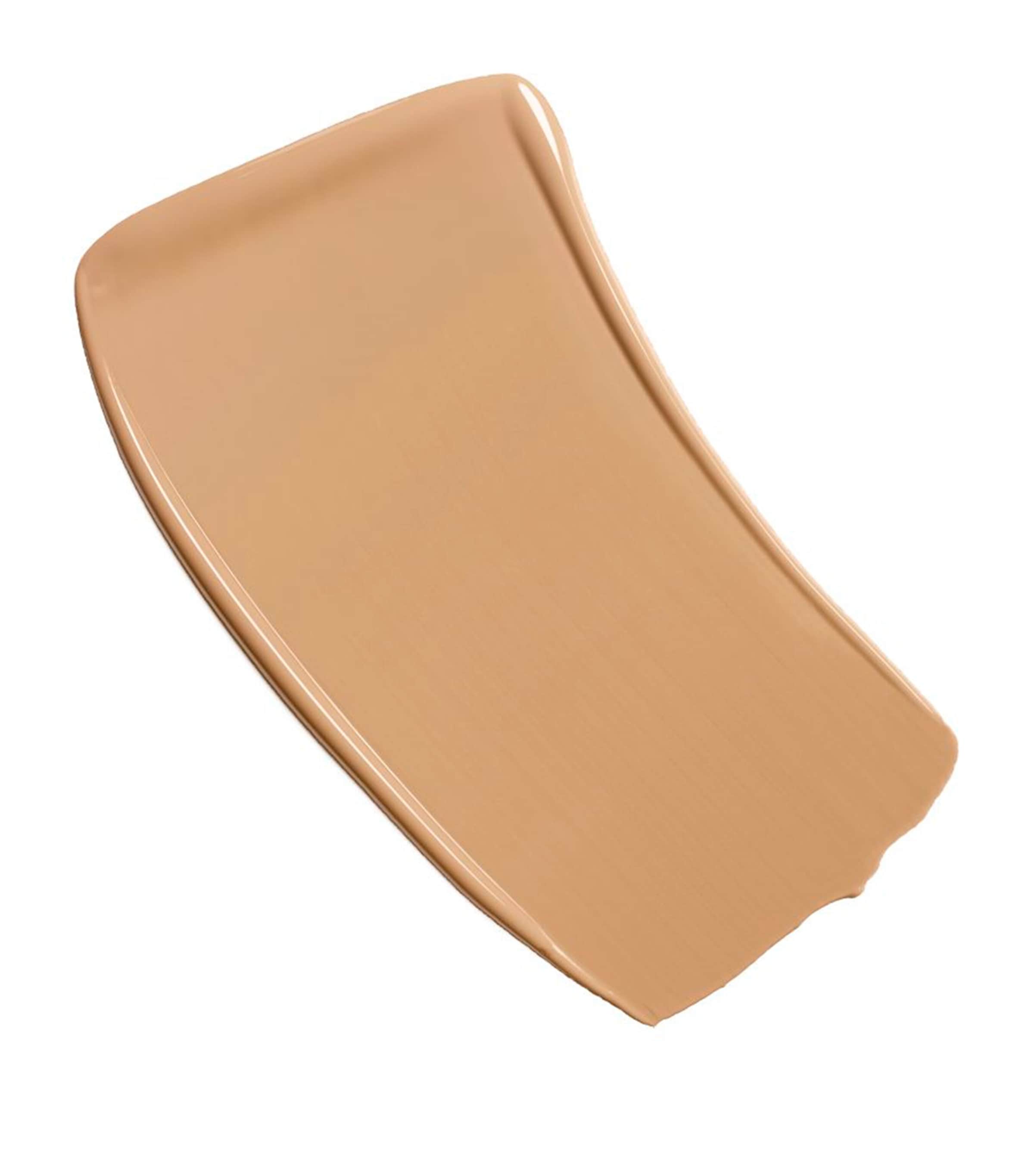 N°1 DE CHANEL Revitalizing Foundation NUDE 10 Image 2