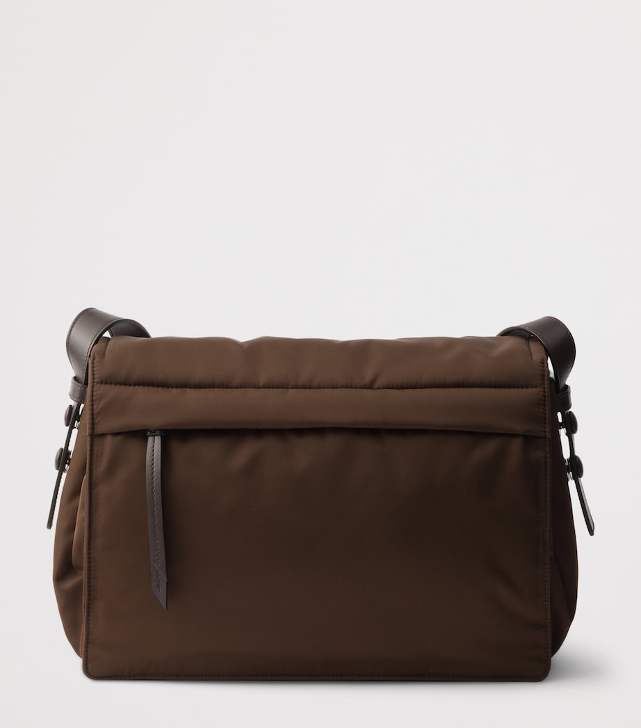 Medium Re-Nylon Traveller Shoulder Bag F0038 Image 3